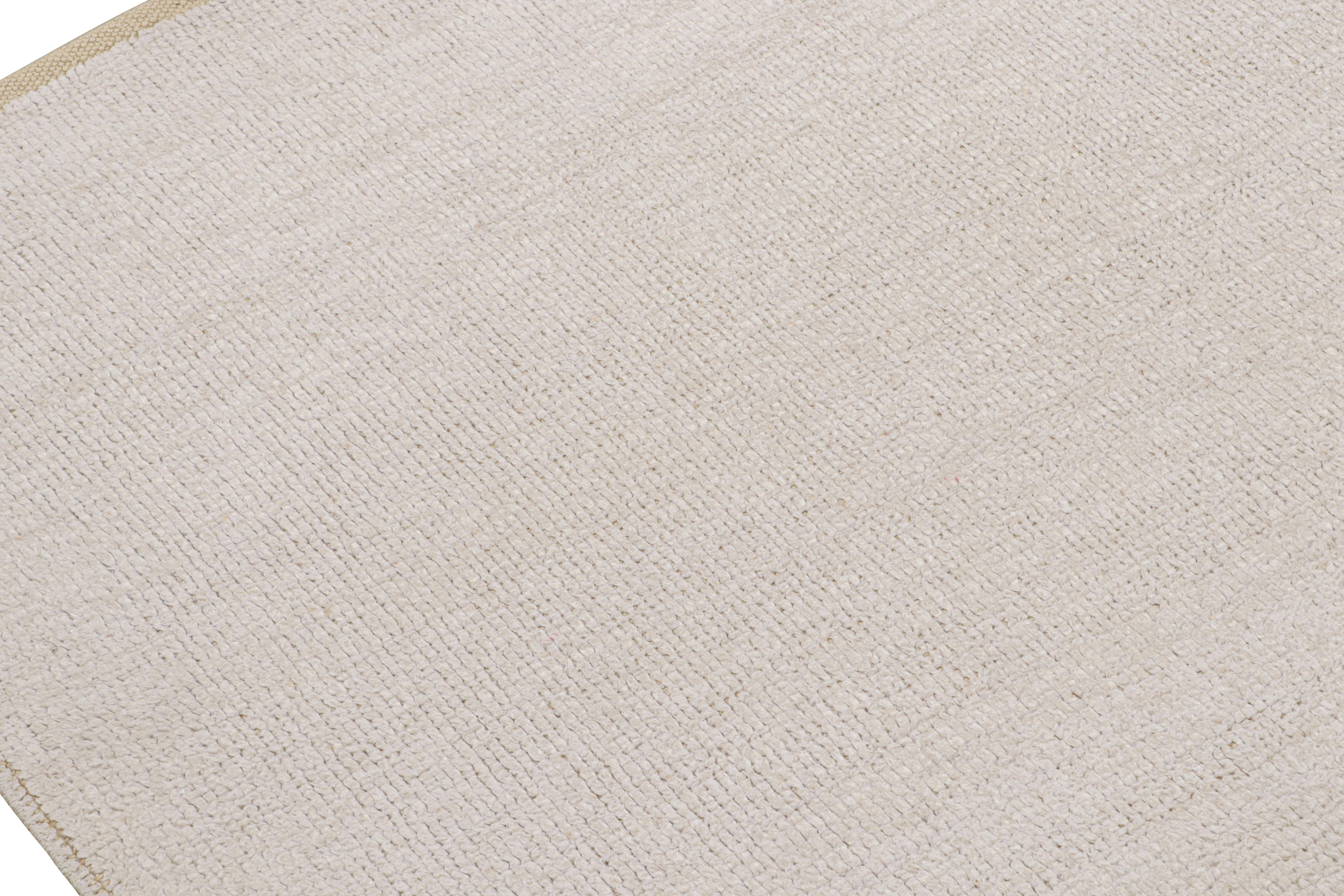 Nepalese Rug & Kilim: Tappeto contemporaneo di colore bianco con sottile motivo a cerchi - 