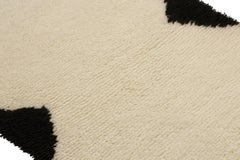 Rug & Kilim’s Contemporary Rug with Cream Field & Black Geometric Borders