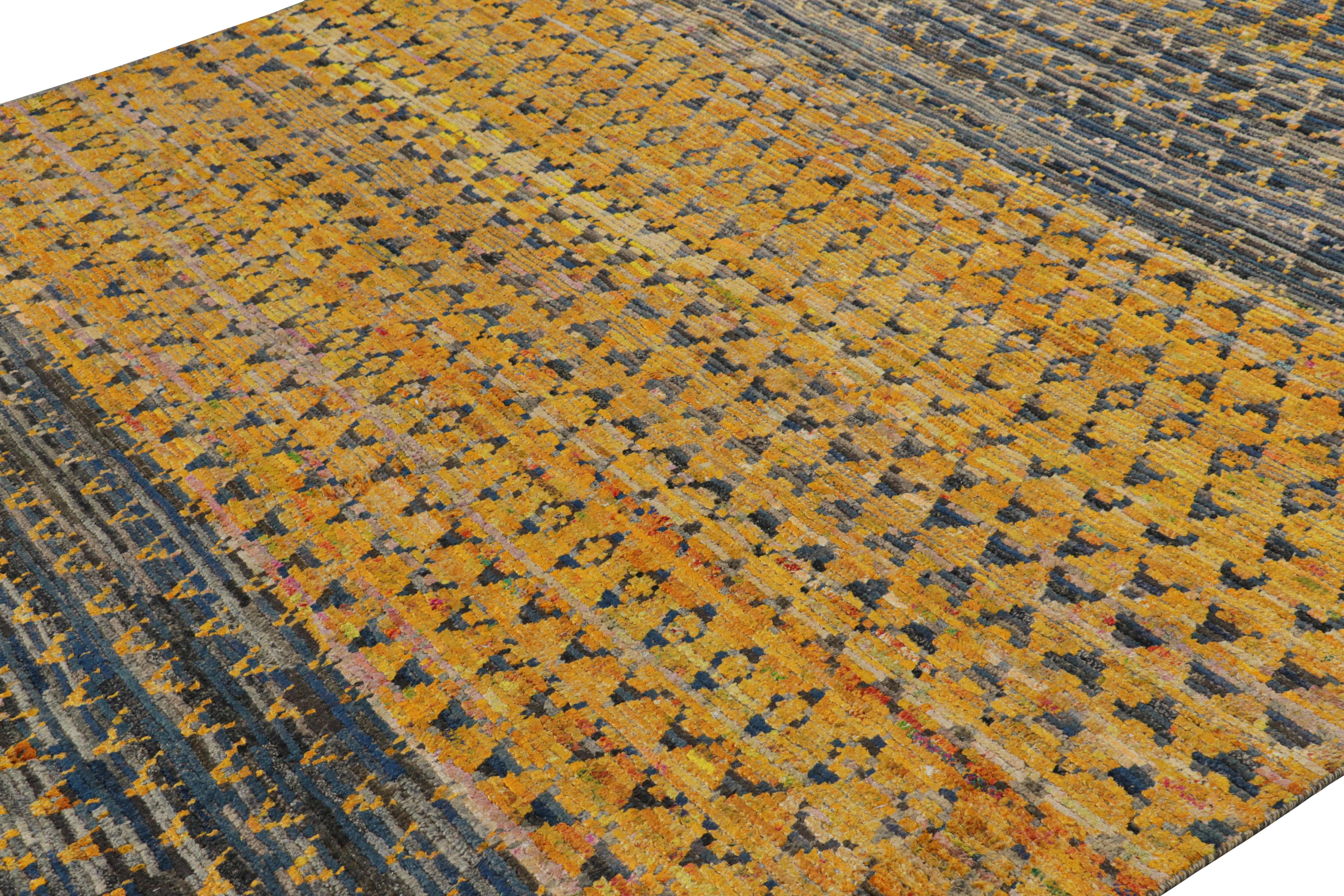 Hand-knotted in wool and silk, this 8x10 rug is a new addition to Rug & Kilim’s Modern Collection, and represents a new series of custom-capable contemporary designs. 

On the Design: 

Connoisseurs will appreciate the vibrant contrast of gold, dark