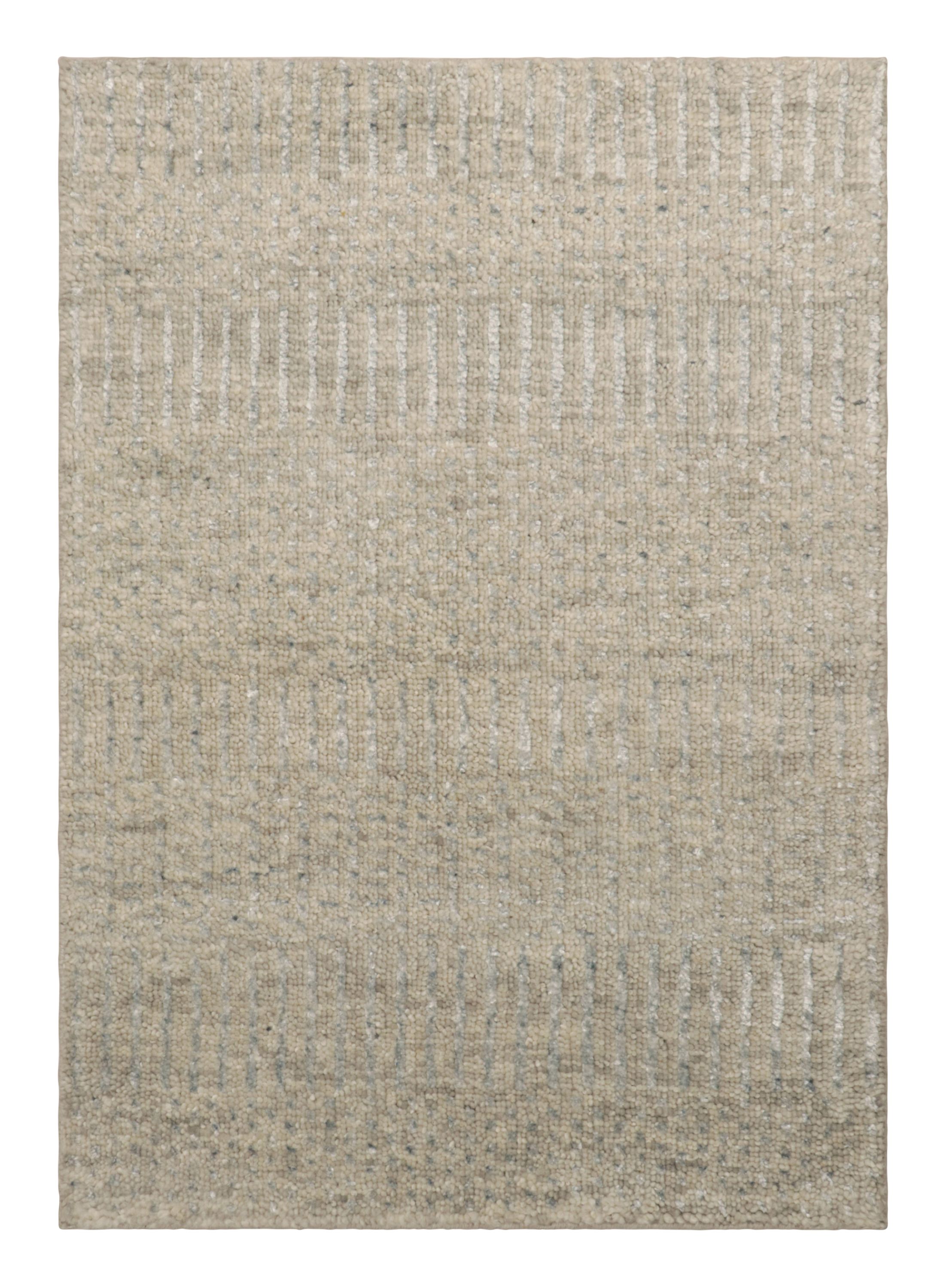 Rug & Kilim’s Contemporary Rug with Textural Design in Tonal Gray