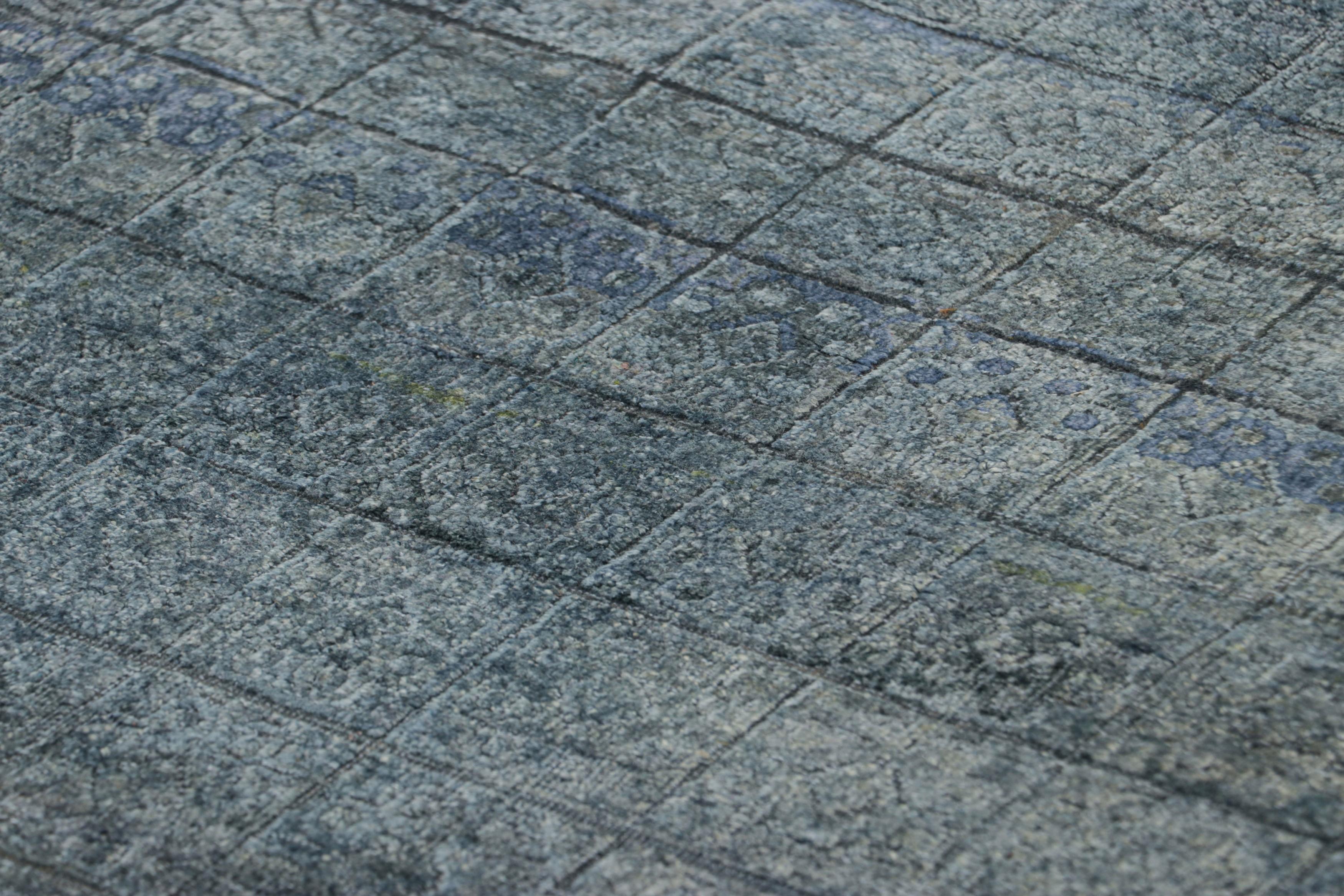 Realizzato con lana e seta annodate a mano, questo tappeto runner 3x12 è un'entusiasmante aggiunta alla collezione Modern di Rug & Kilim.

Sul design: 

Una masterclass in simmetria sottile e sfumature tonali, questo moderno tappeto runner floreale