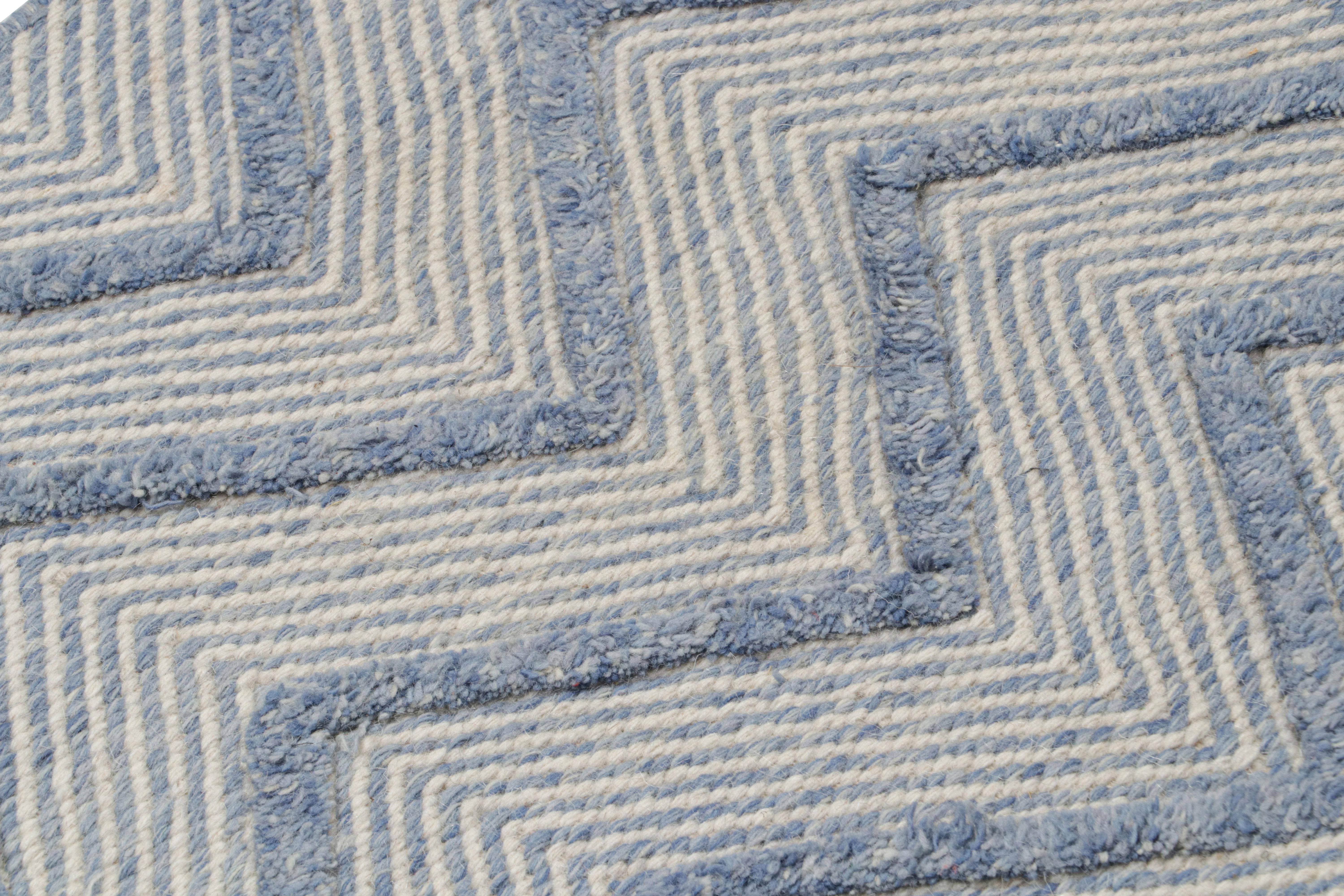 Rug & Kilim’s Contemporary Scatter Rug with White and Blue Chevron Patterns  In New Condition For Sale In Long Island City, NY