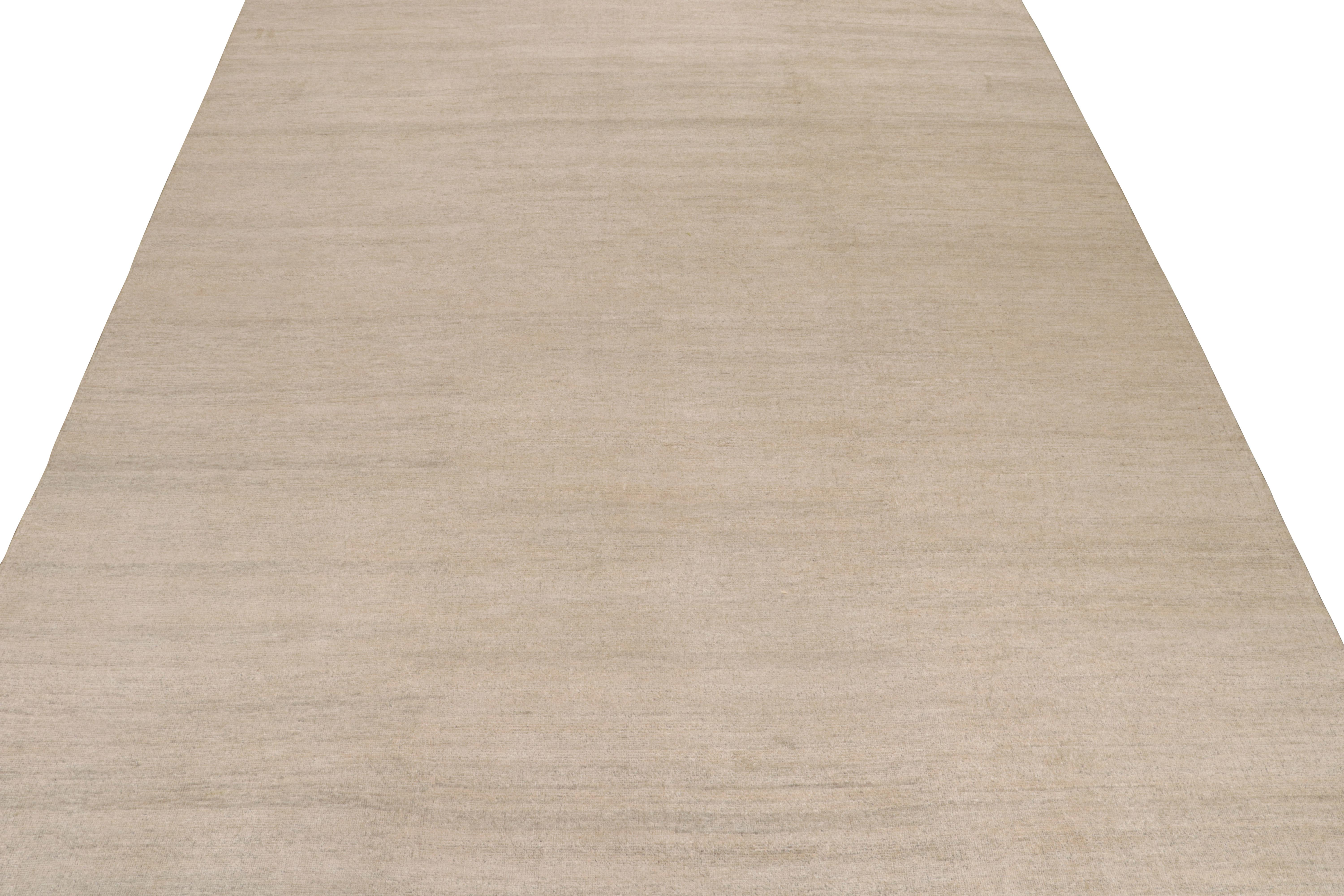 Indiano Rug & Kilim - Tappeto di seta contemporaneo in tinta unita beige-marrone in vendita