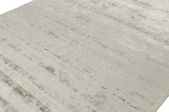 Rug & Kilim’s Contemporary Solid Rug in Silver-Gray