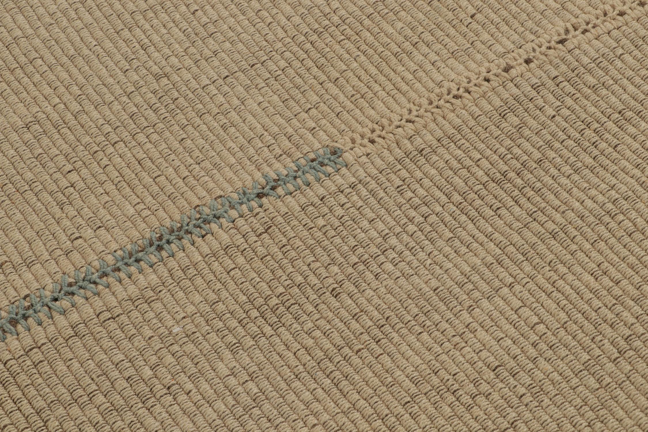 Tapis et Kilims Kilim carré contemporain beige avec accents bleus Neuf - En vente à Long Island City, NY
