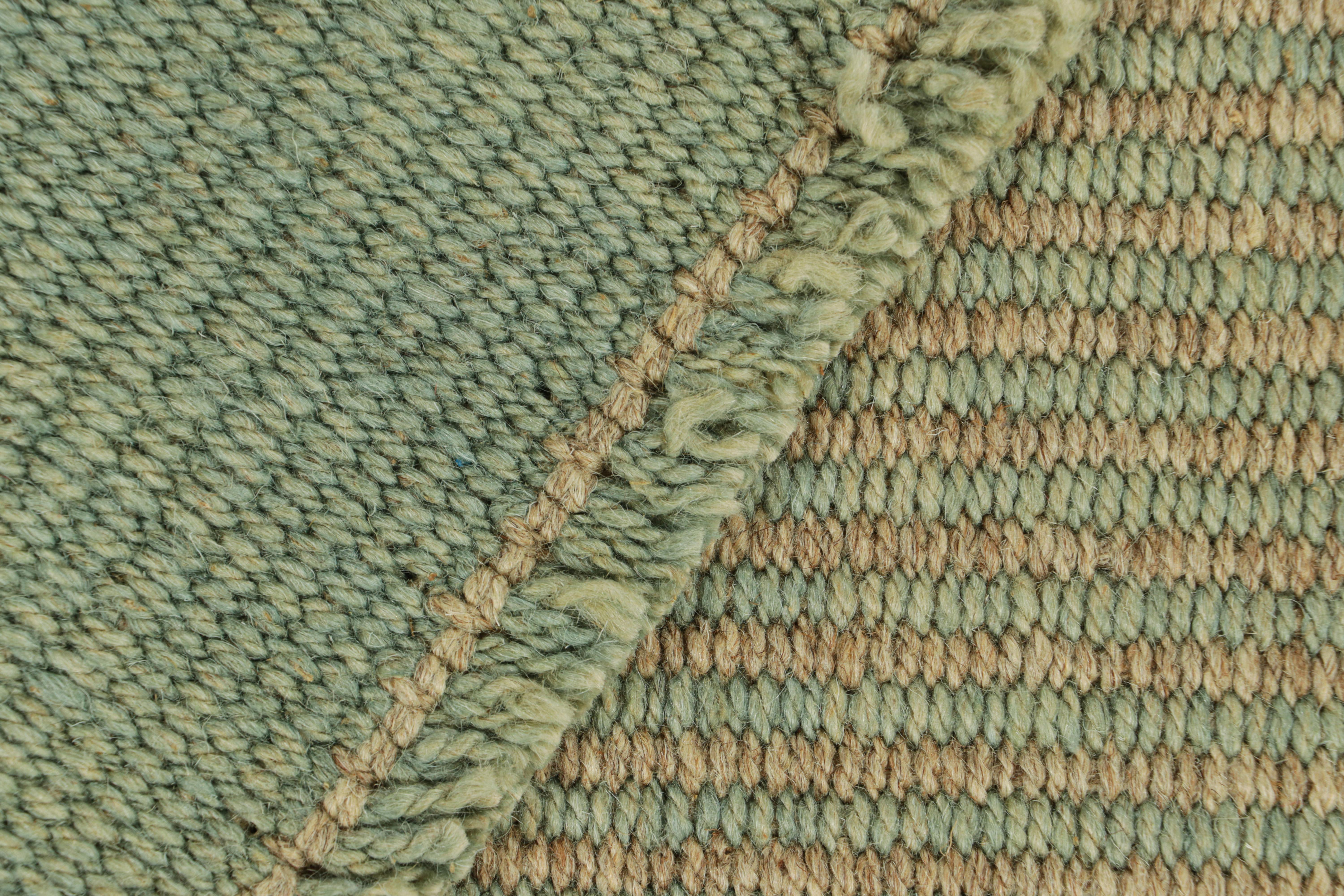 Rug & Kilim's Contemporary Square Kilim with Textural Beige and Blue Stripes (Kilim carré contemporain avec des rayures texturées beiges et bleues) Neuf - En vente à Long Island City, NY