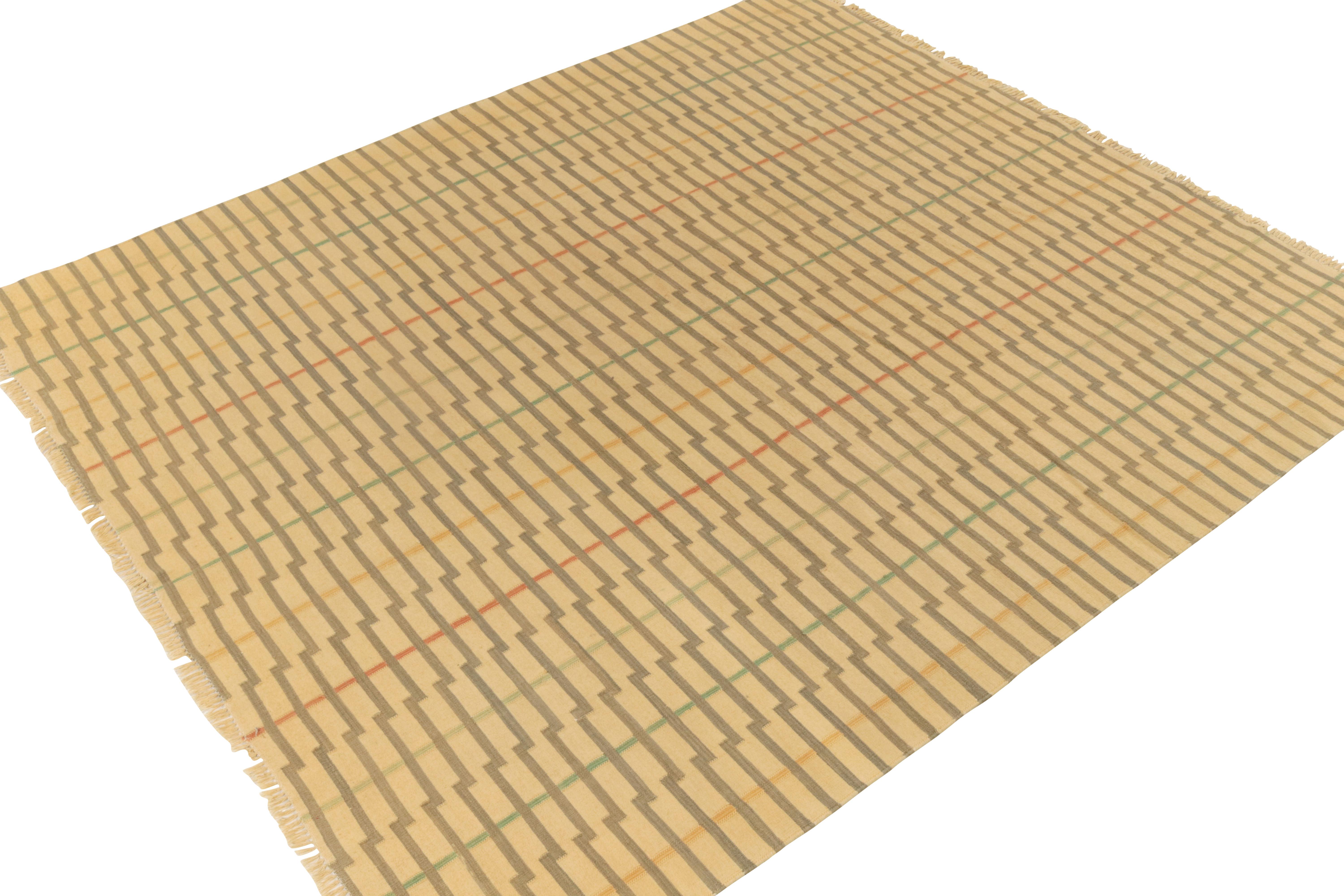 Moderno Rug & Kilim - Trama piatta a righe contemporanea, crema, beige e marrone in vendita