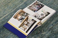 Kilim de textura contemporánea de Rug & Kilim en estrías verde azulado y beige