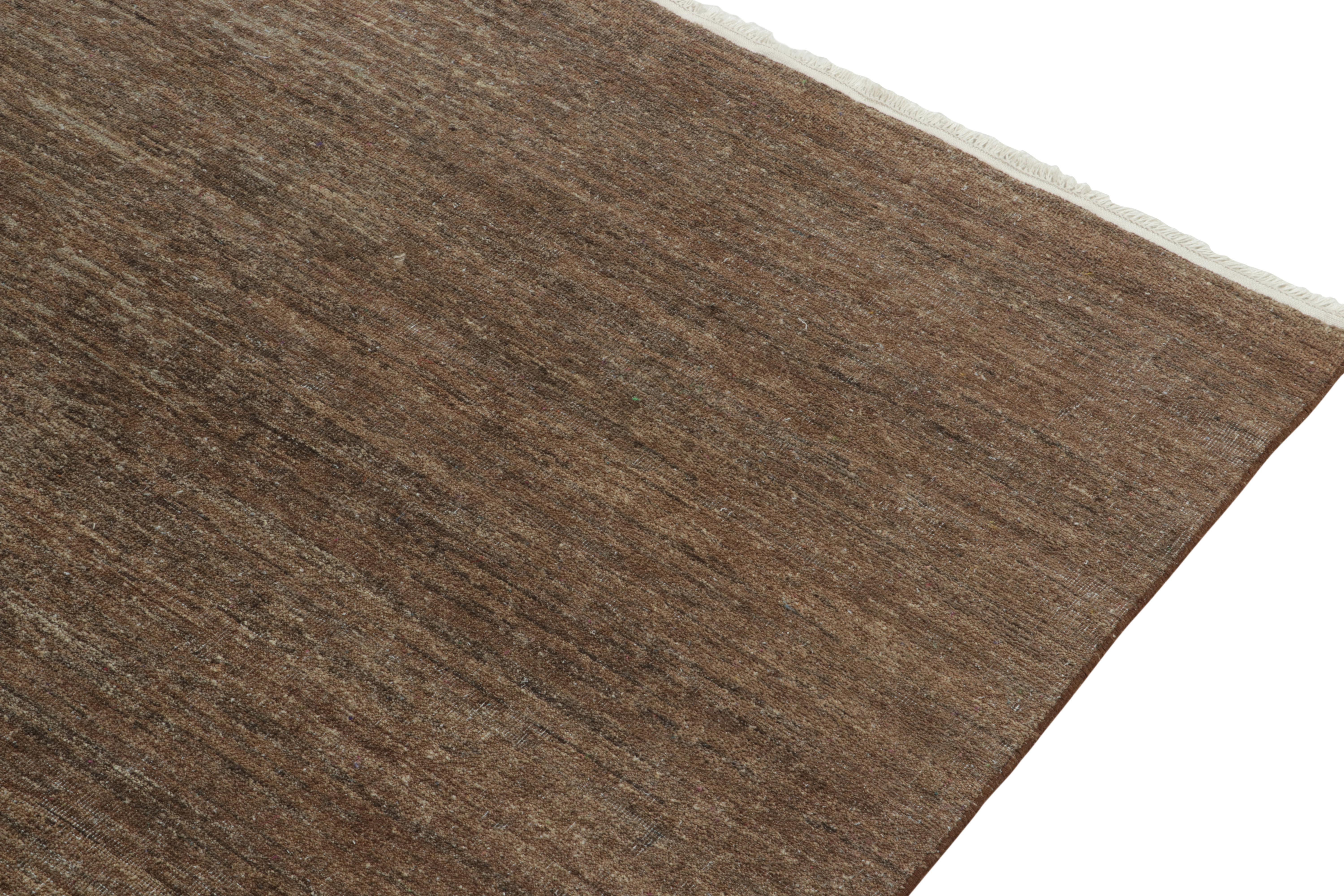 Hand-Knotted Rug & Kilim’s Contemporary Textural Rug in Brown, Simple Solid Striae For Sale
