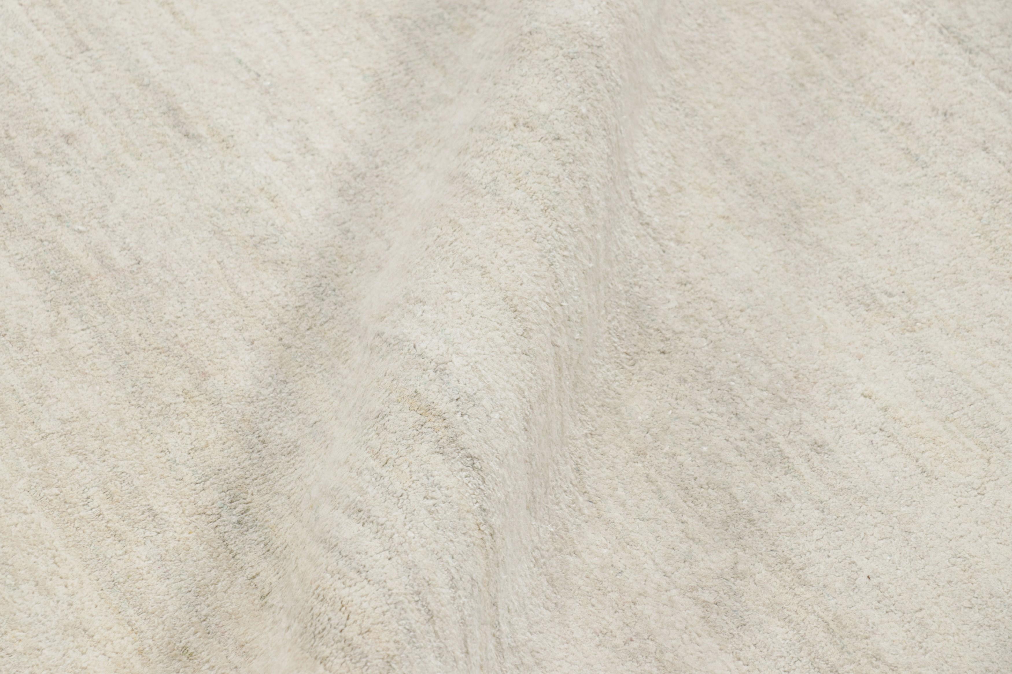 Silk Rug & Kilim’s Contemporary Textural Rug in Cream and Beige with Striae For Sale