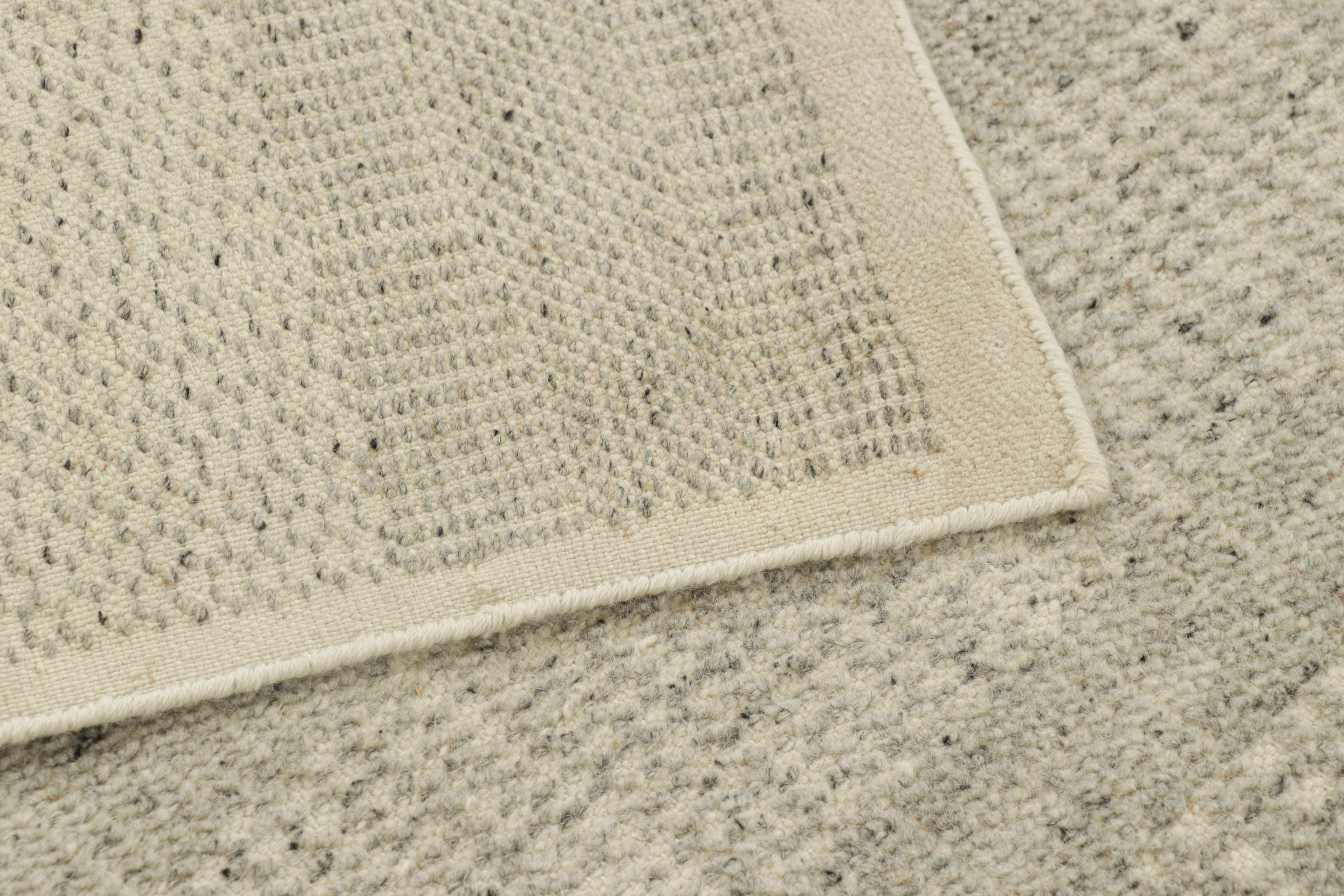 Wool Rug & Kilim’s Contemporary Textural Rug in Cream and Gray Tones For Sale