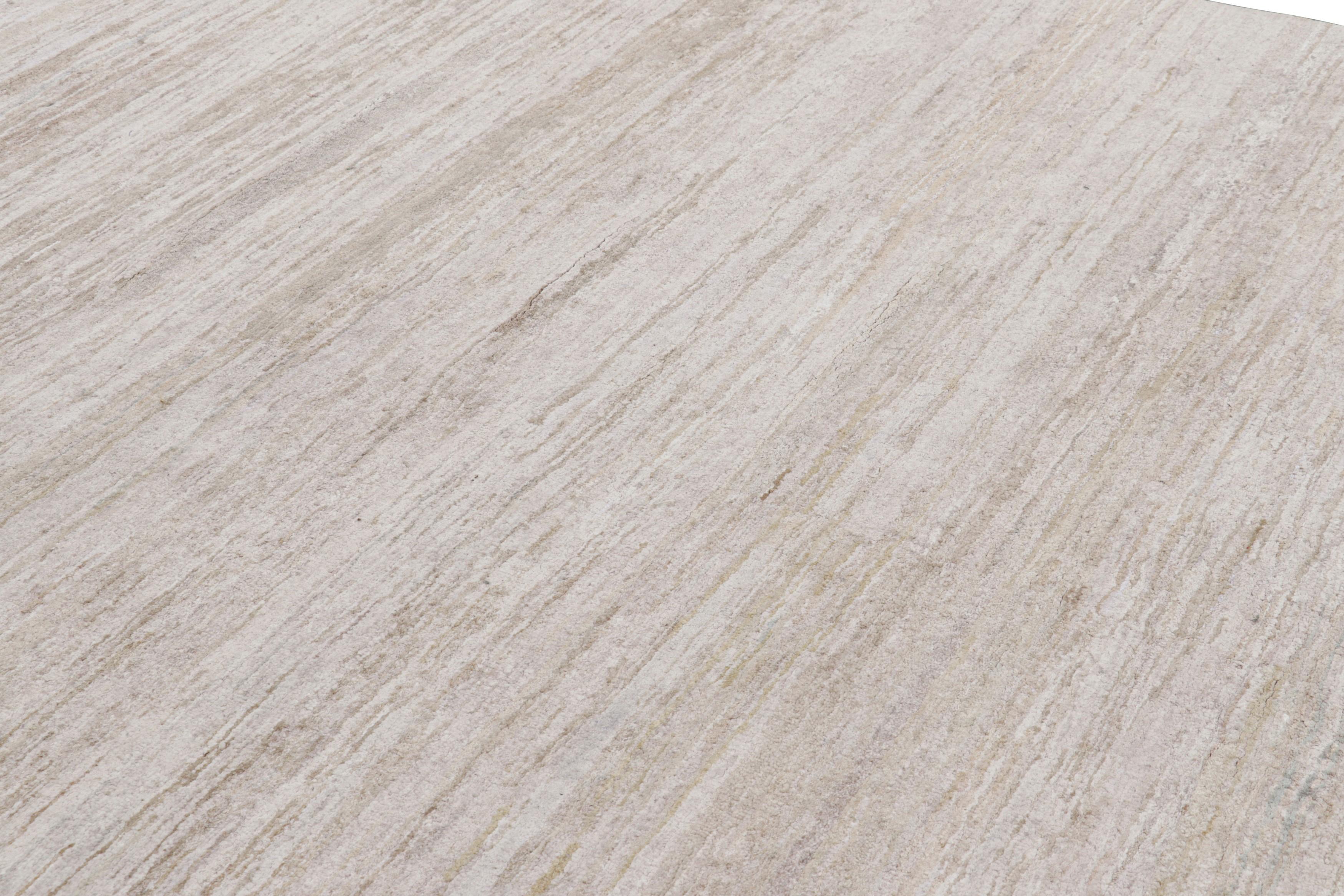 Modern Rug & Kilim’s Contemporary Textural Rug in Cream, Gray and Beige with Striae For Sale