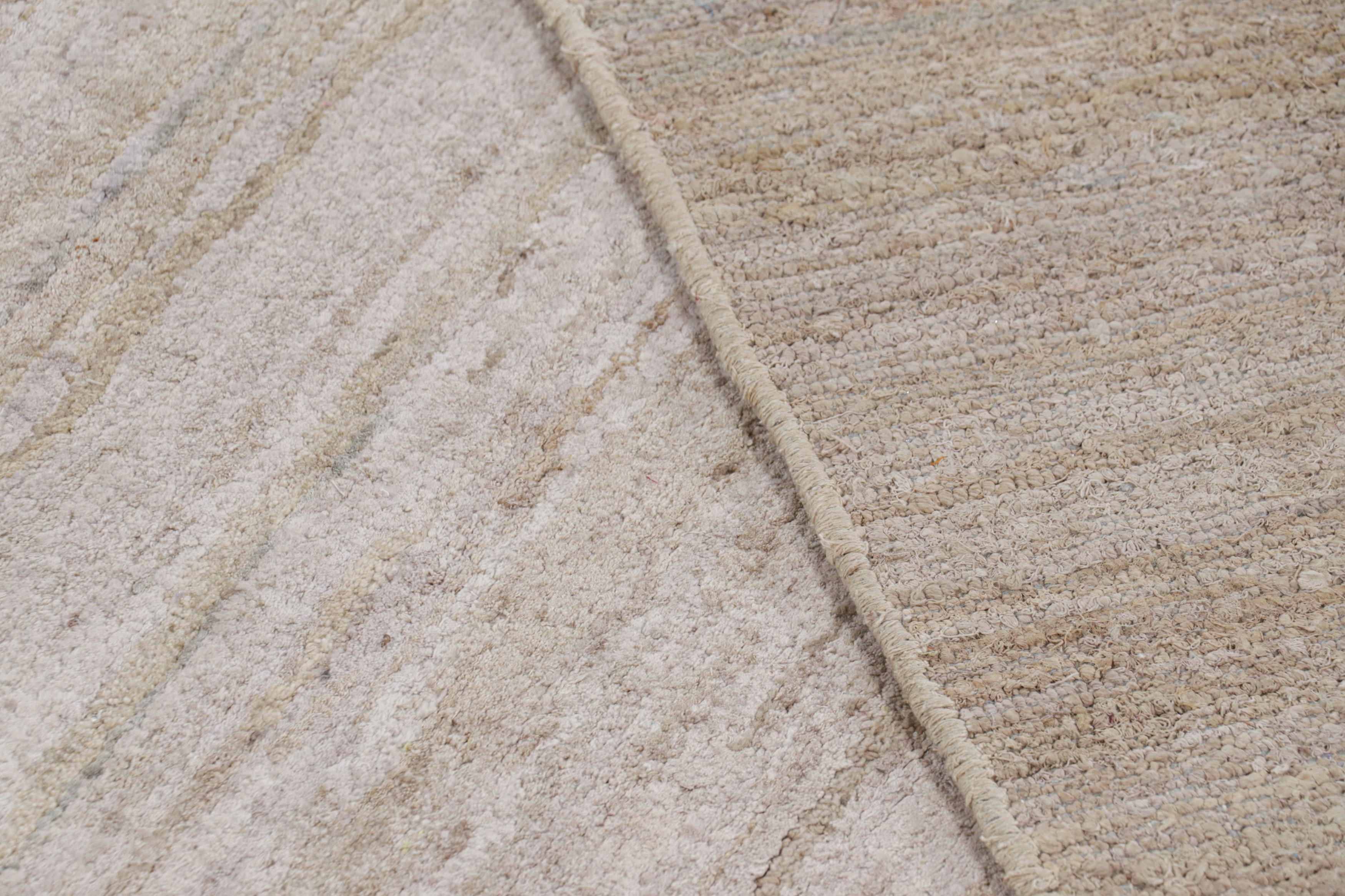 Silk Rug & Kilim’s Contemporary Textural Rug in Cream, Gray and Beige with Striae For Sale