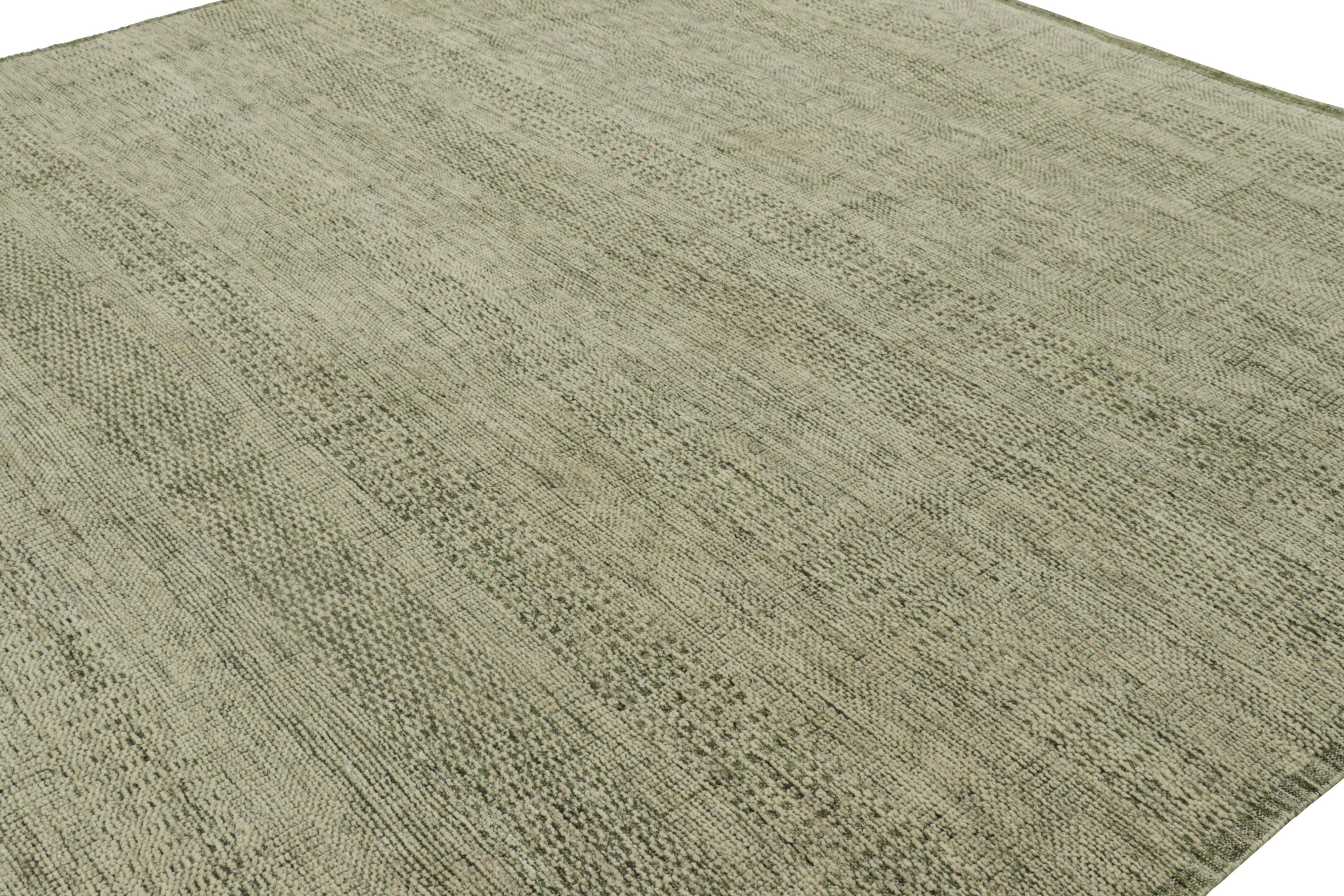 Indian Rug & Kilim’s Contemporary Textural Rug in Green and White Tones For Sale