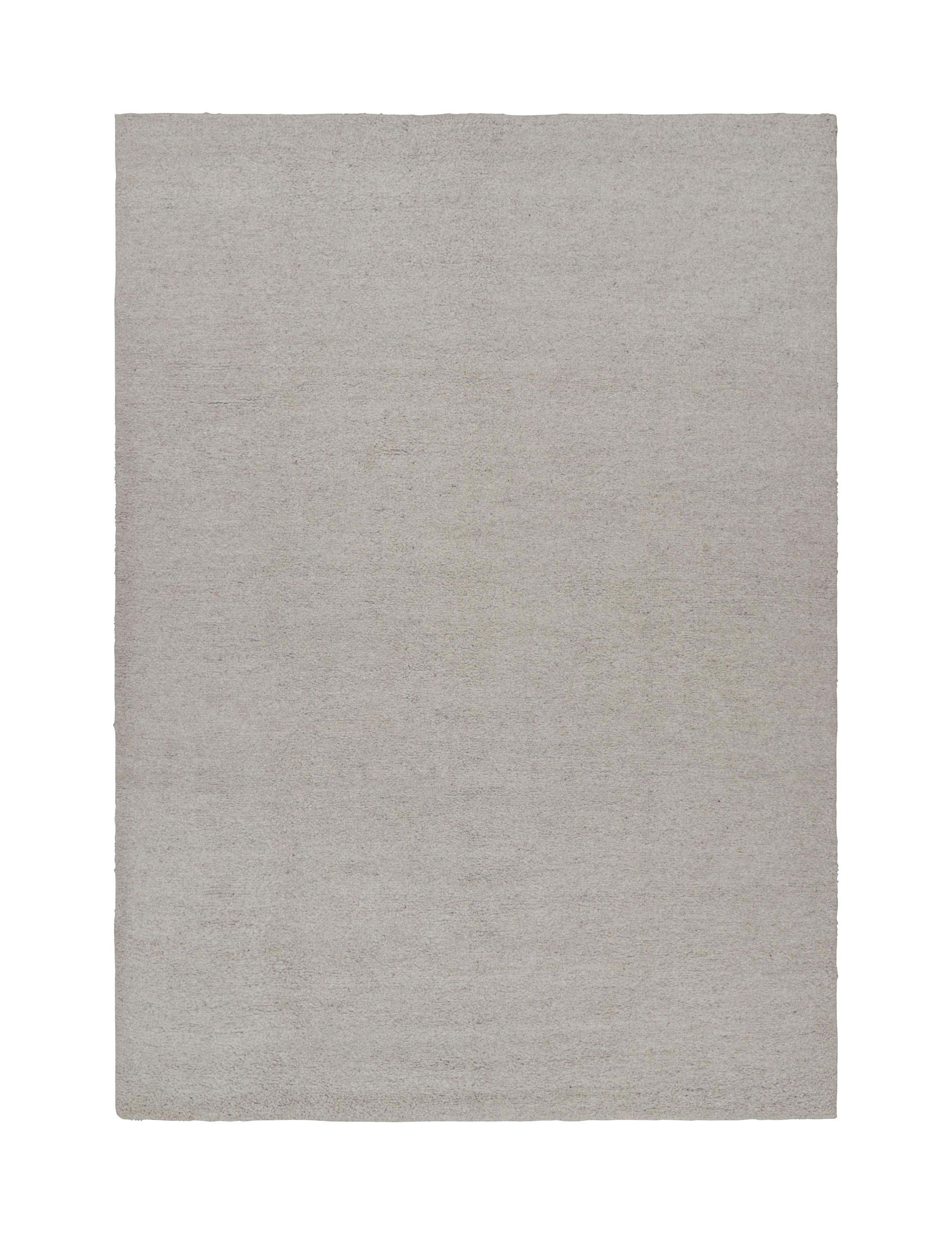 Alfombra de textura contemporánea en tonos grises de Rug & Kilim en Nuevo estado para la venta en Long Island City, NY