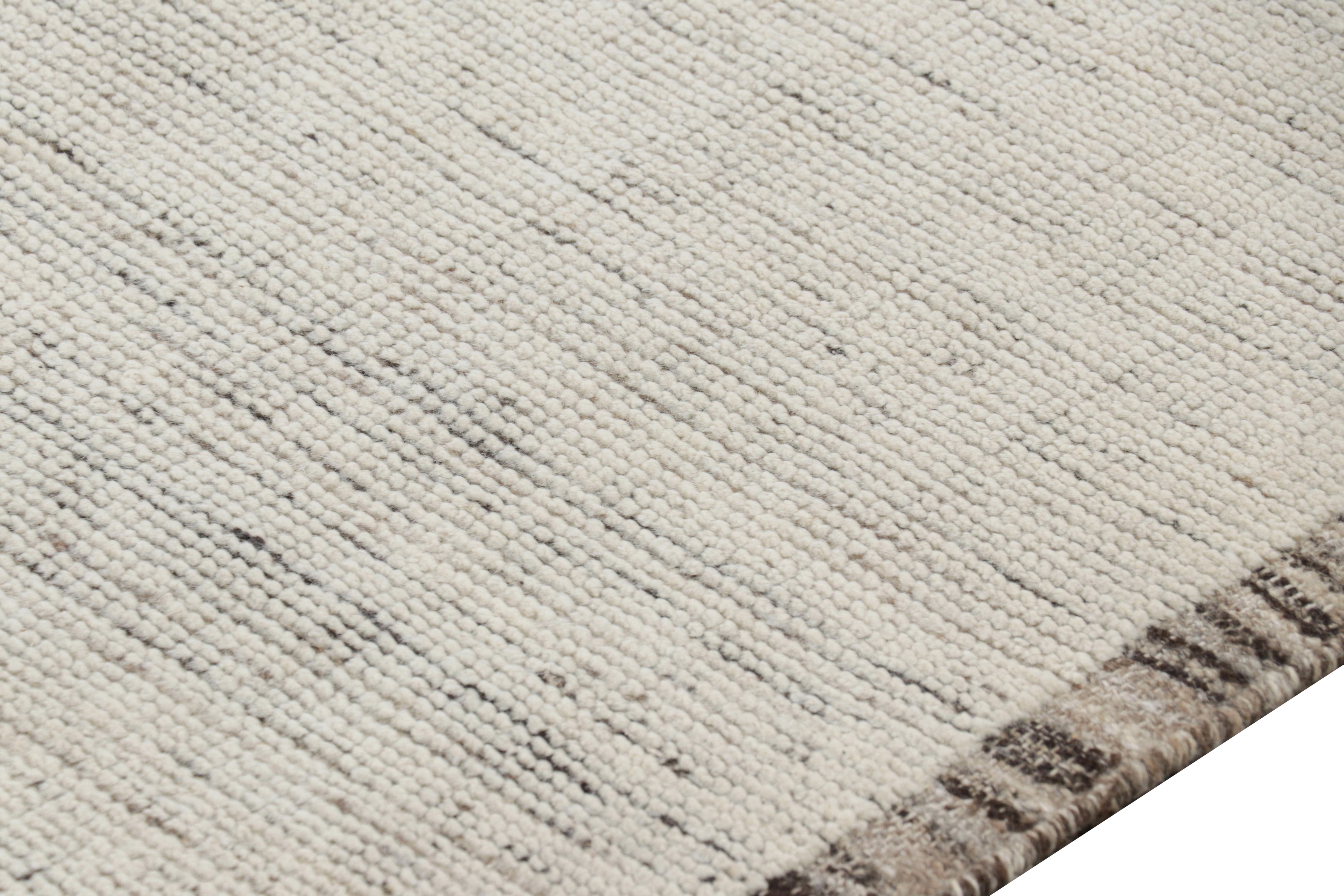 Modern Rug & Kilim’s Contemporary Textural Rug in White Tones and Striae For Sale
