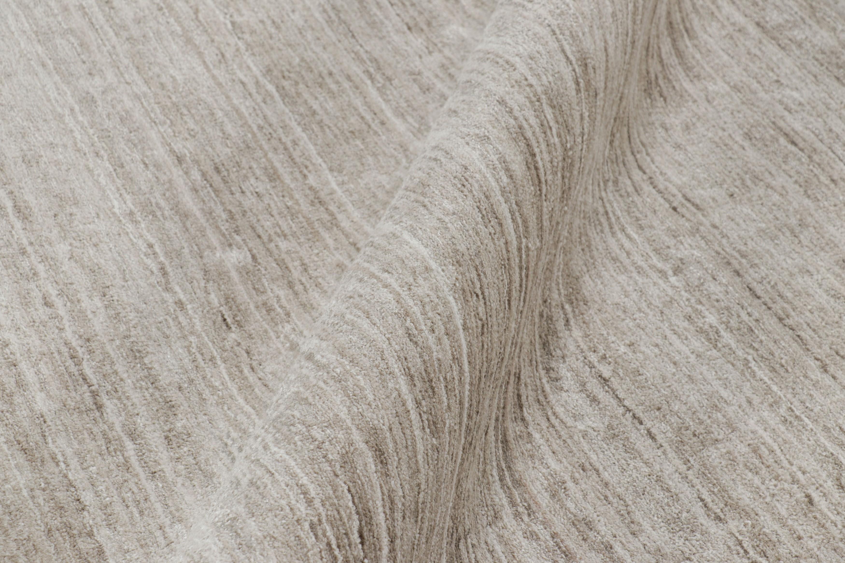 Silk Rug & Kilim’s Contemporary Textural Rug with Beige and Cream Tones and Striae For Sale