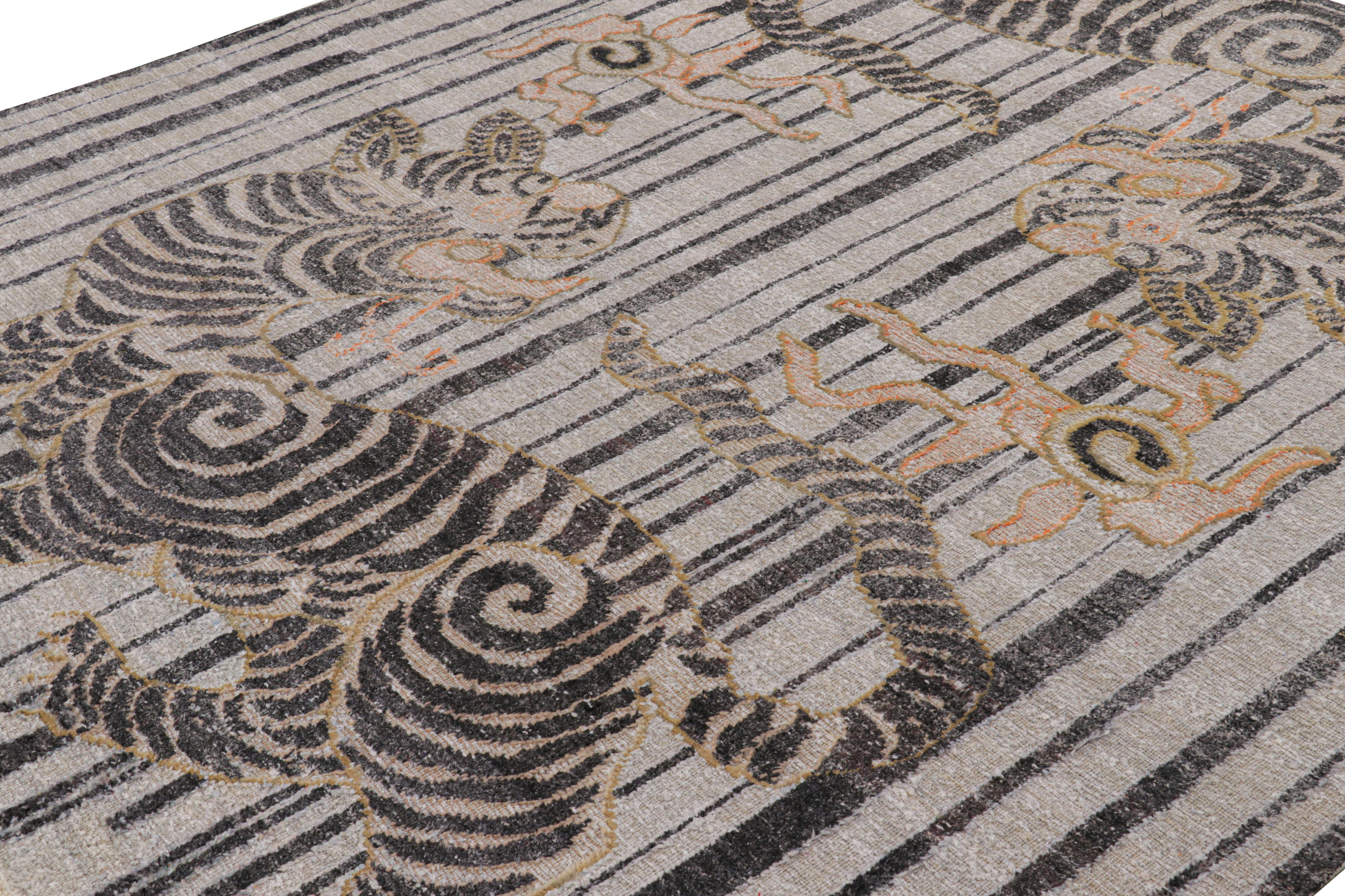 Anudada a mano en lana, esta moderna alfombra pictórica de tigre de 8x10 es una atrevida incorporación a la exclusiva línea Tiger de Rug & Kilim.  

Sobre el diseño: 

Una idea fundamental que nuestro Director Jahanshah Nazmiyal lleva mucho tiempo