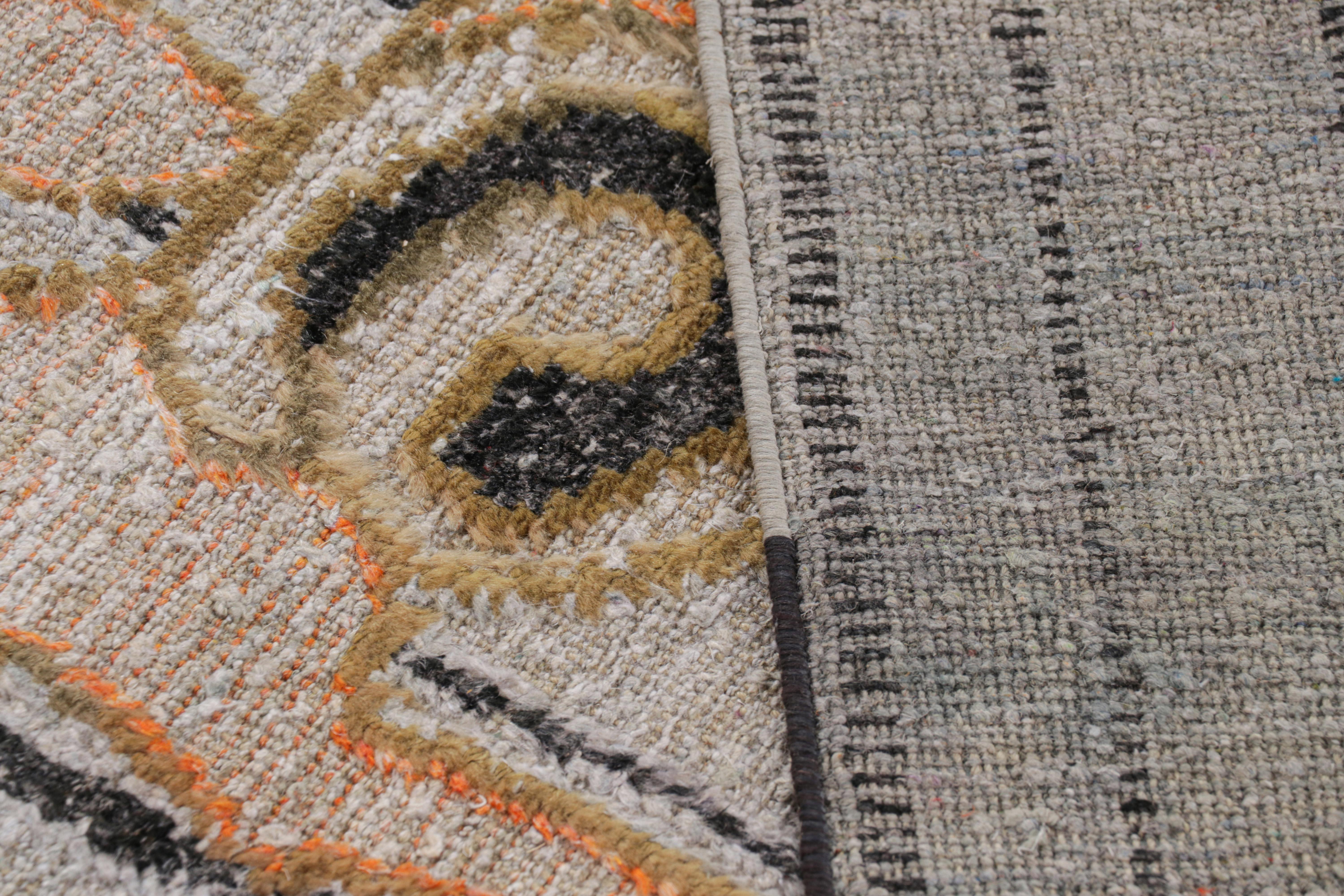 Alfombra Pictórica Tigre Contemporánea de Rug & Kilim en tonos gris, óxido y negro Siglo XXI y contemporáneo en venta