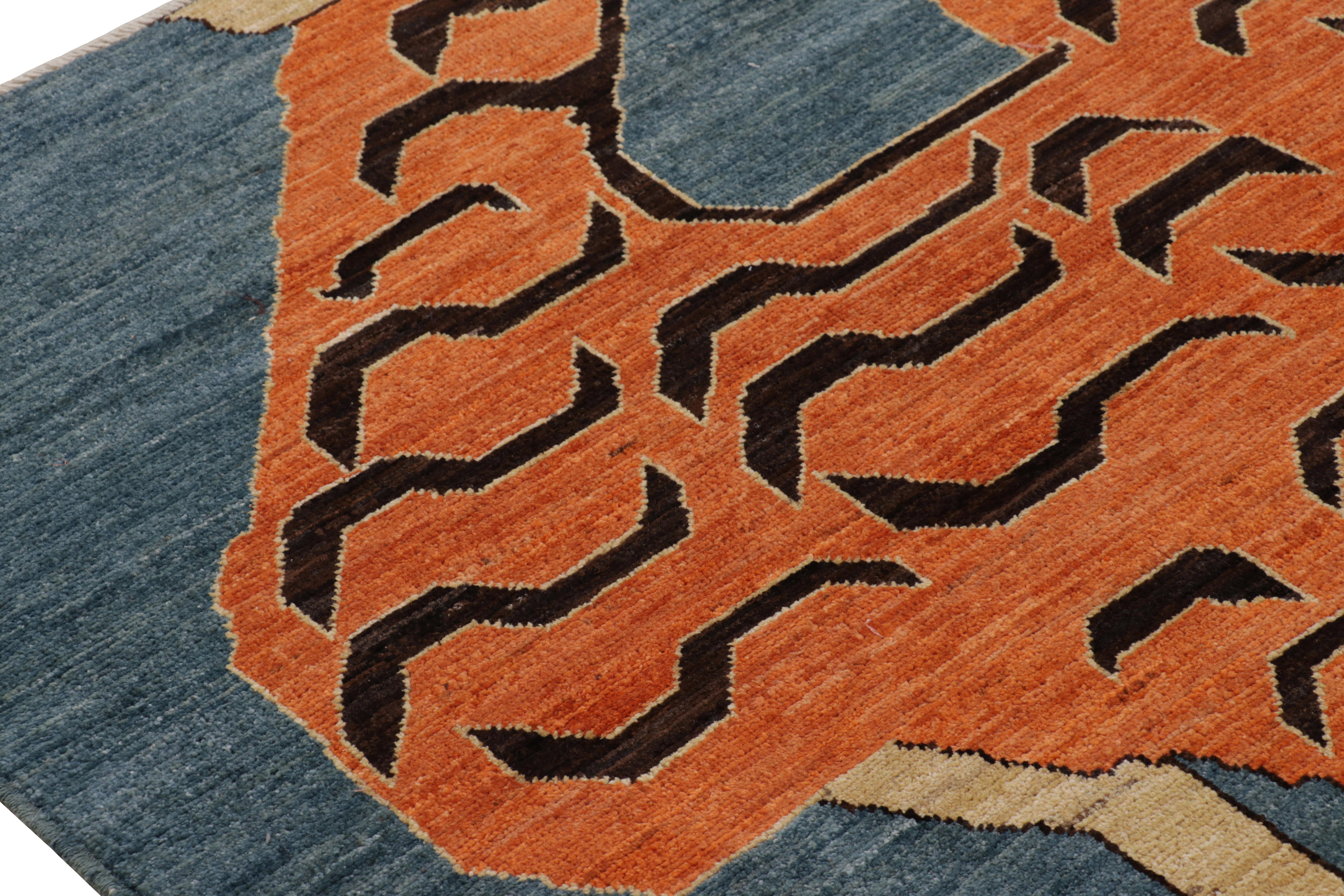 Rug & Kilim's Contemporary Tiger Rug in Blue with Black and Orange Pictorial (tapis tigré contemporain en bleu avec pictogramme noir et orange) Neuf - En vente à Long Island City, NY