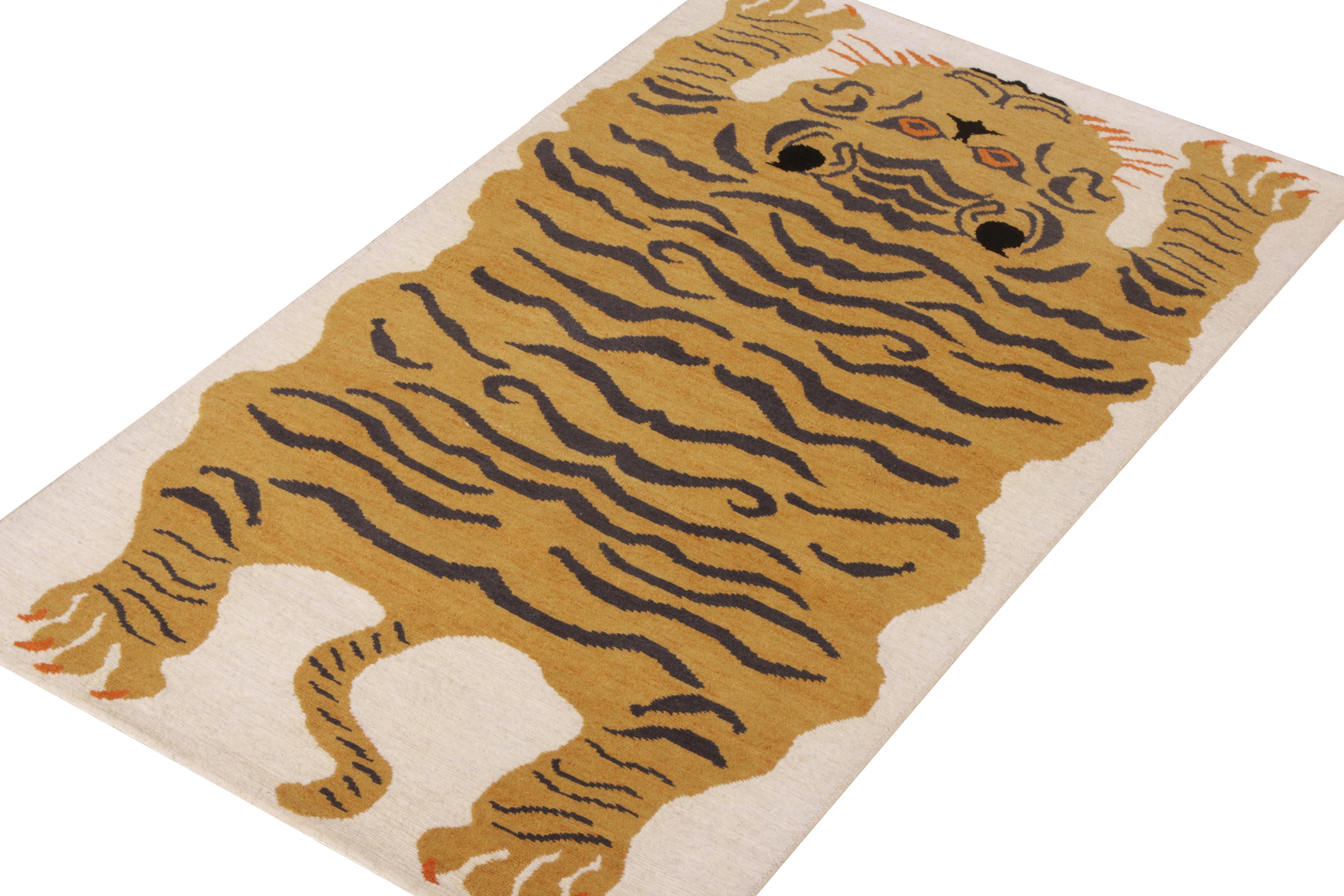 Moderne Tapis tigre contemporain de Rug & Kilim en motif pictural blanc et orange 4x6''6 en vente
