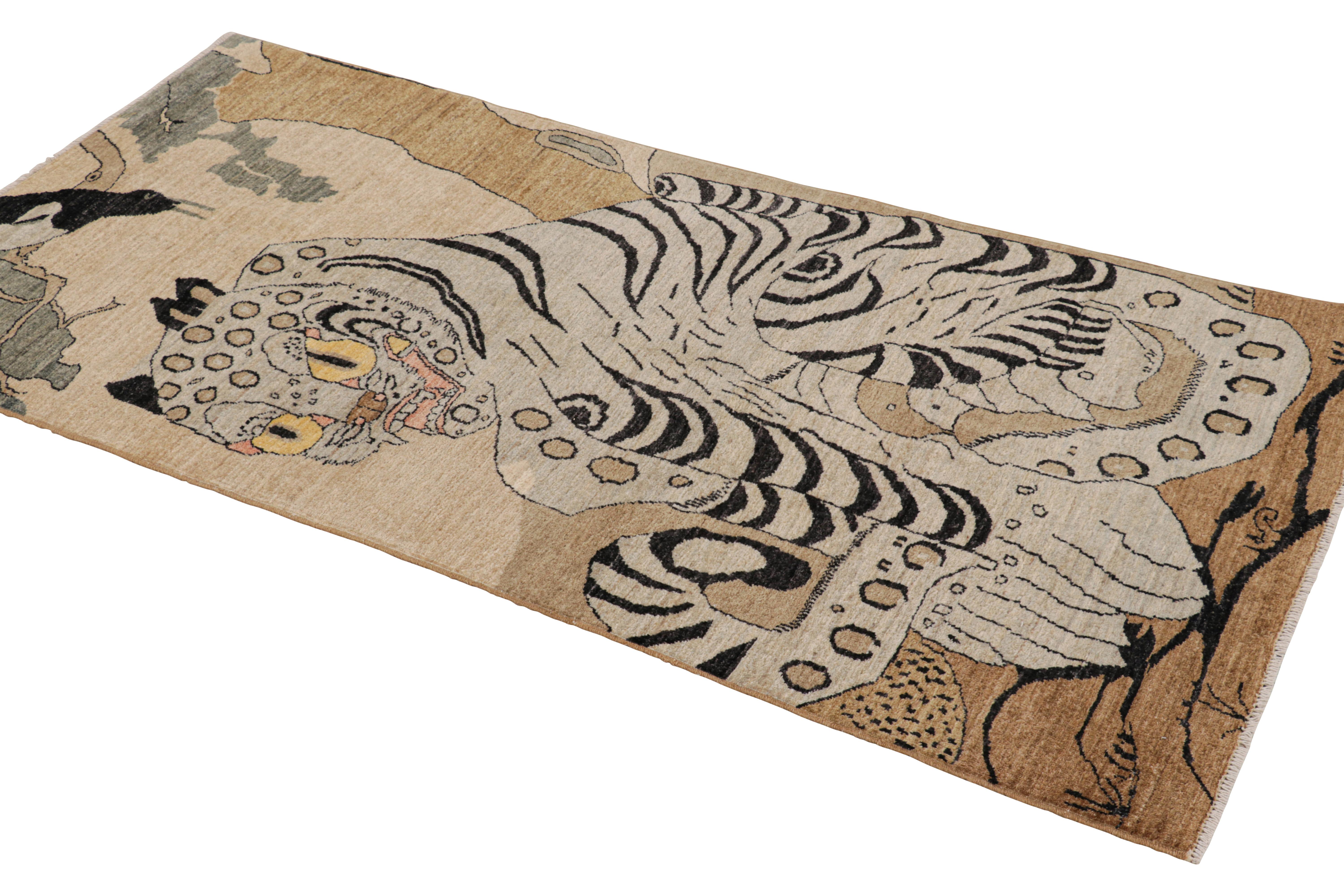 Alfombra Tigre Contemporánea de Rug & Kilim con dibujos en beige, gris y marrón Afgano en venta