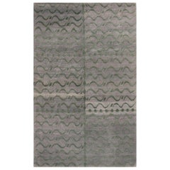 Tapis Rug & Kilim's Contemporary Youngste Design Silver-Gray and Green Wool Rug (tapis de laine gris et vert)