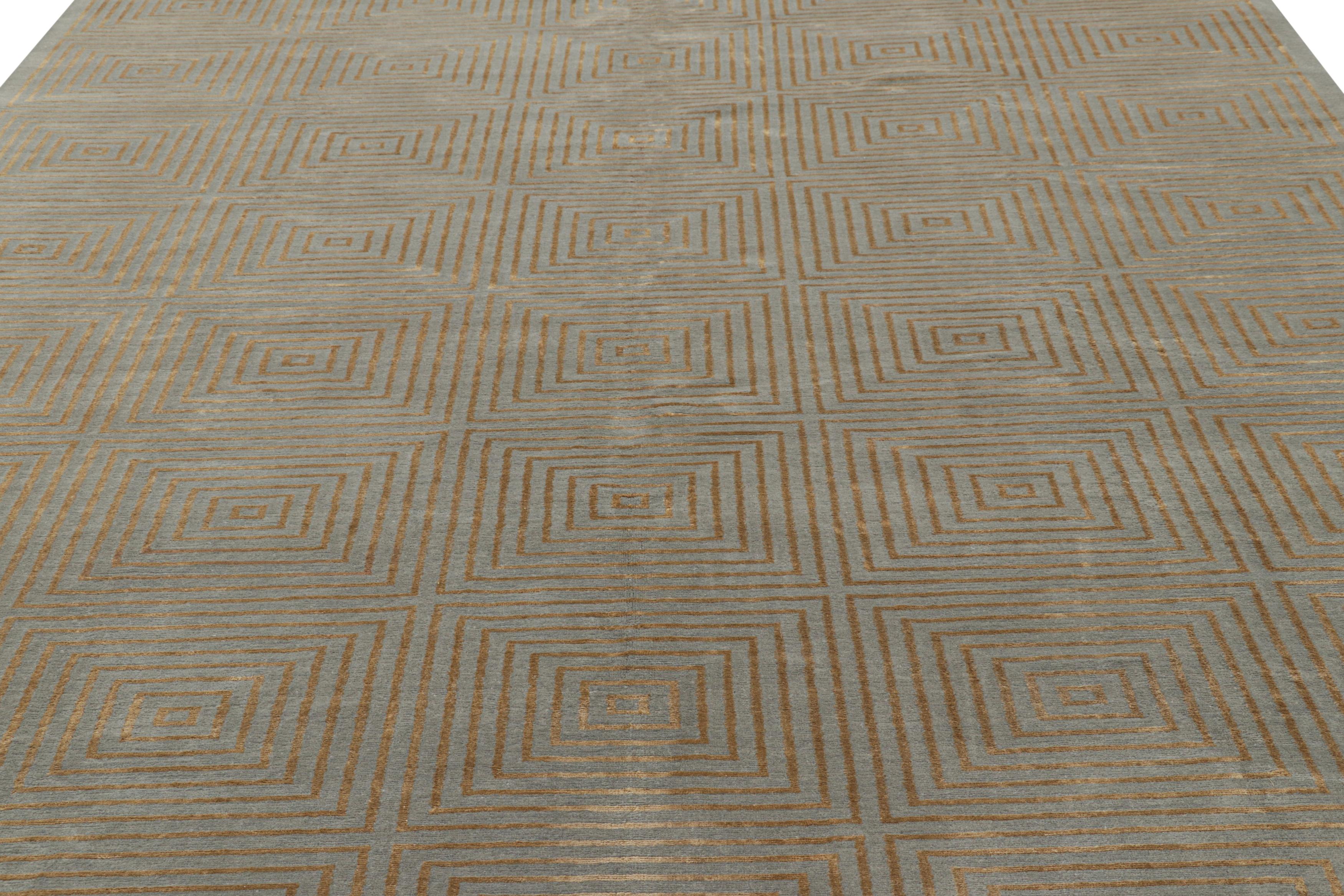 Rug & Kilim's Teppich im kubistischen Stil in Grau mit bronzefarbenen geometrischen Mustern 