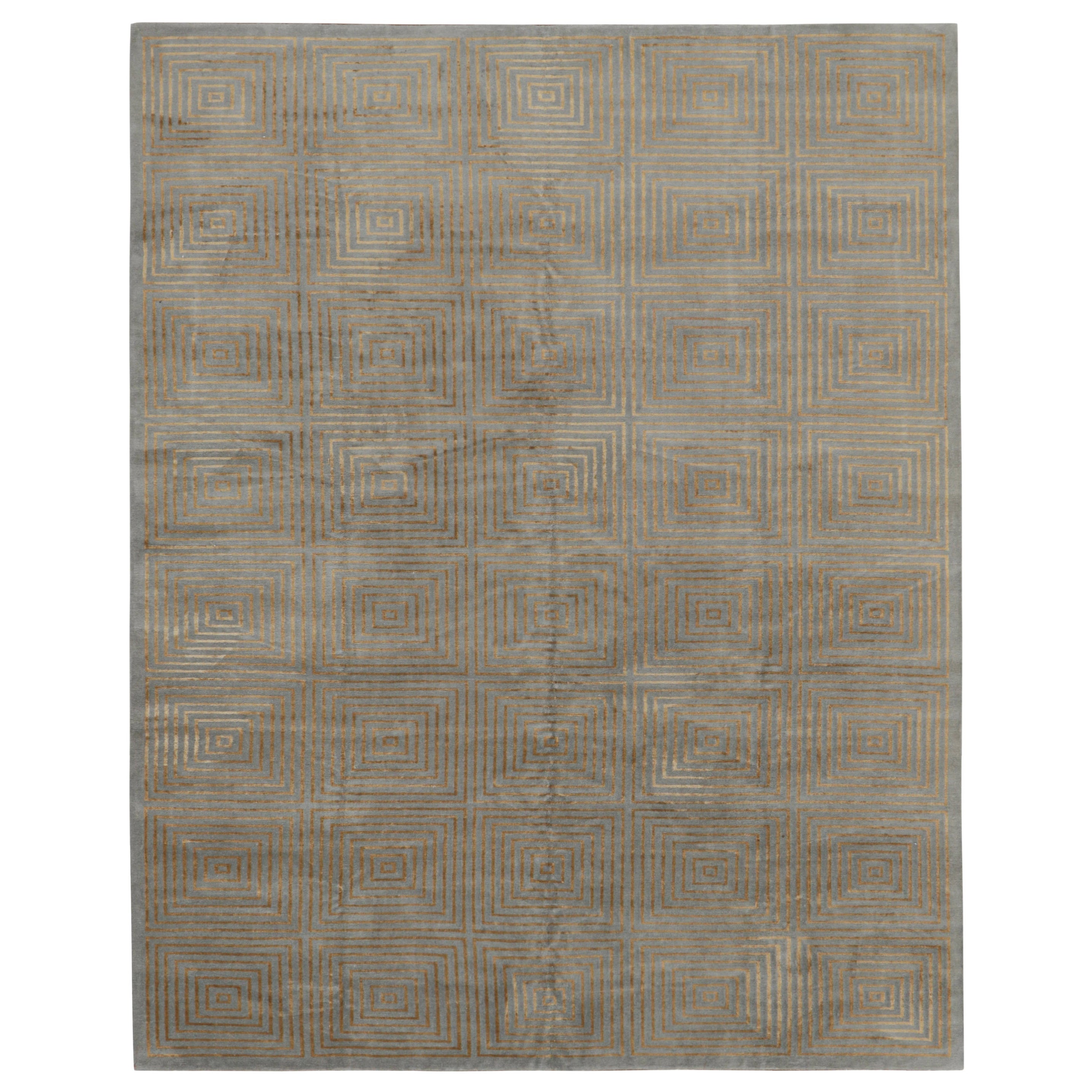 Rug 
Kilim
s Teppich im kubistischen Stil in Grau mit bronzefarbenen geometrischen Mustern "Dorian" im Angebot