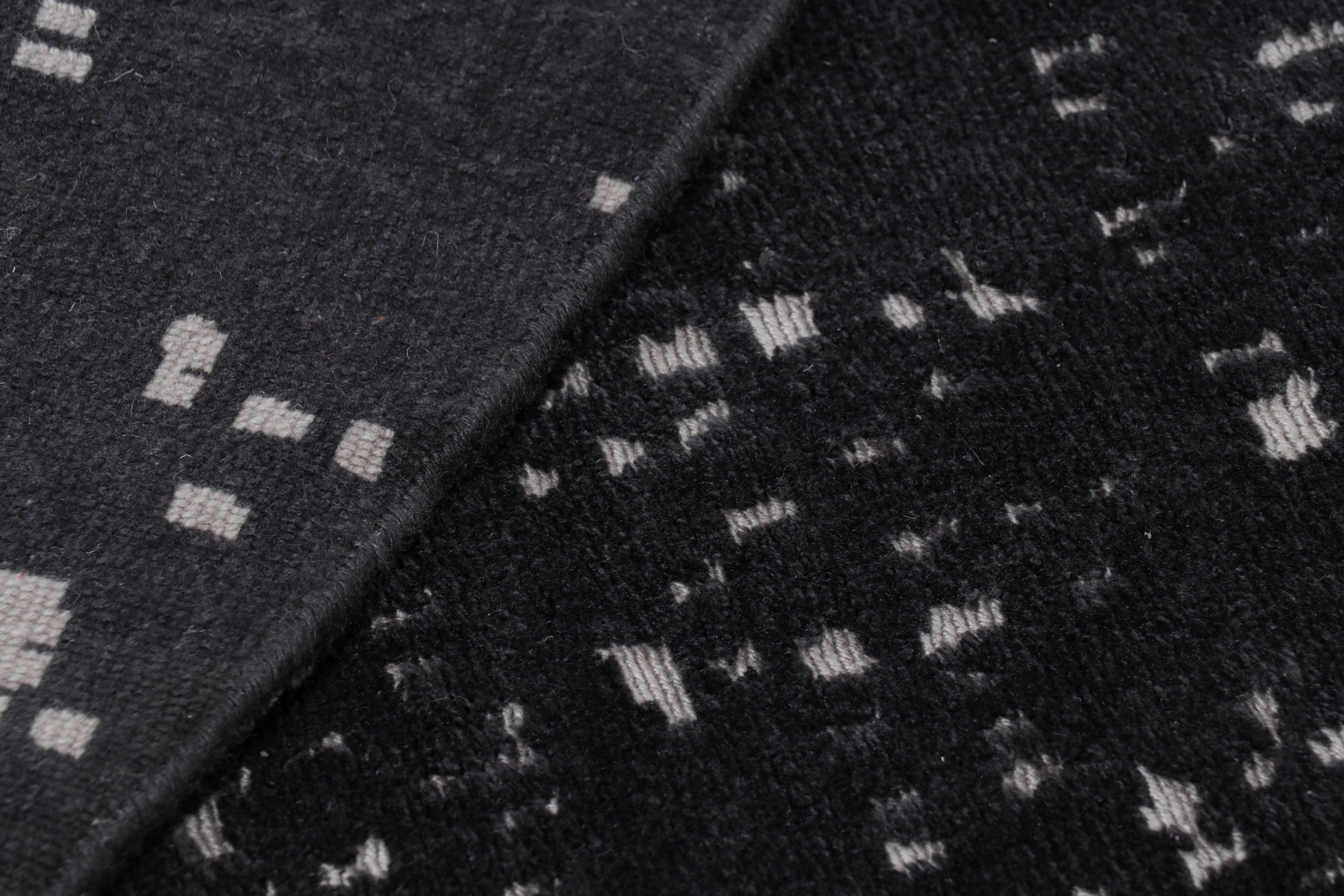 XXI secolo e contemporaneo Rug & Kilim: design personalizzato di un tappeto a cerchio in tonalità grigia 