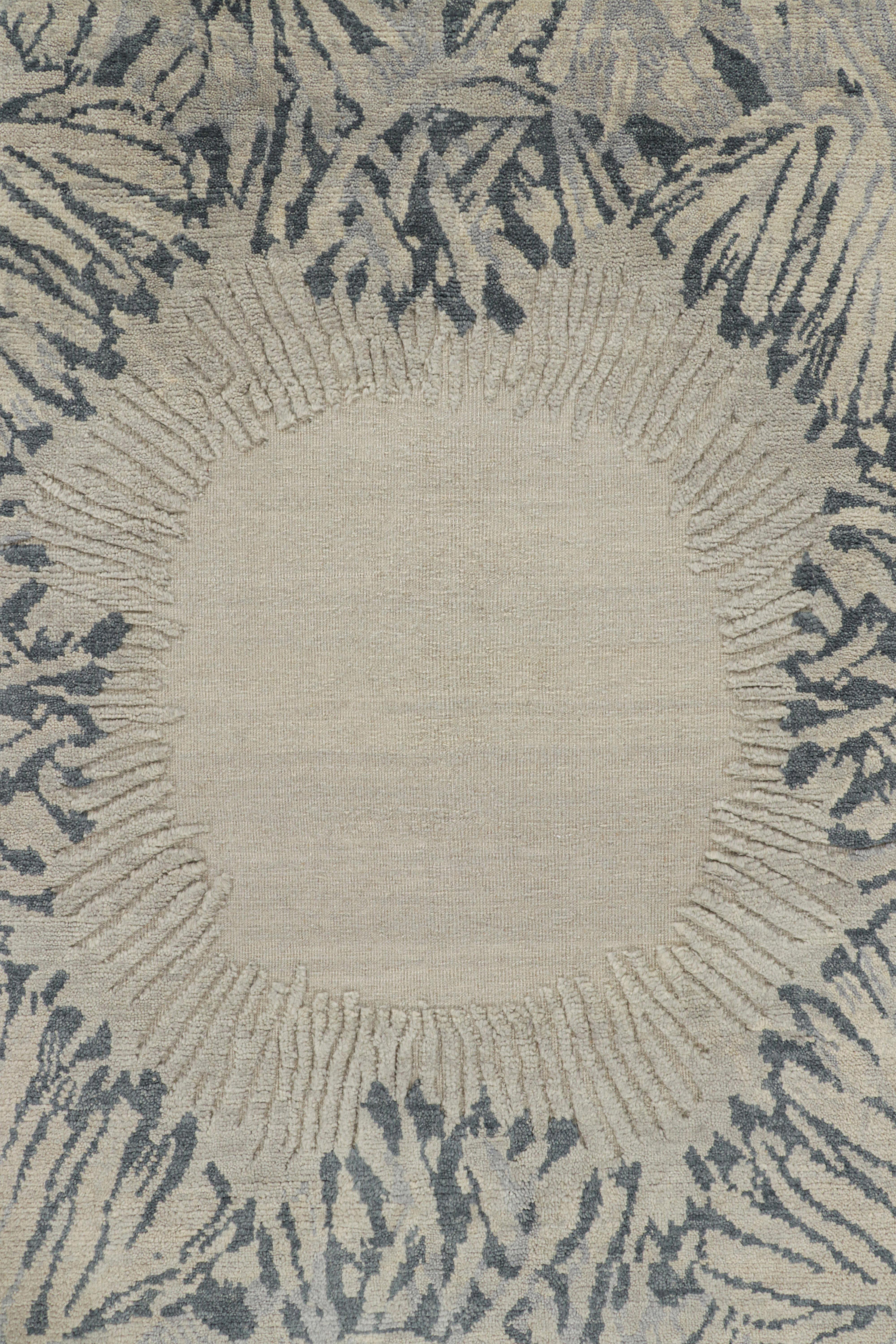 Indiano Rug & Kilim: Tappeto personalizzato in stile Art Déco francese in grigio e blu in vendita