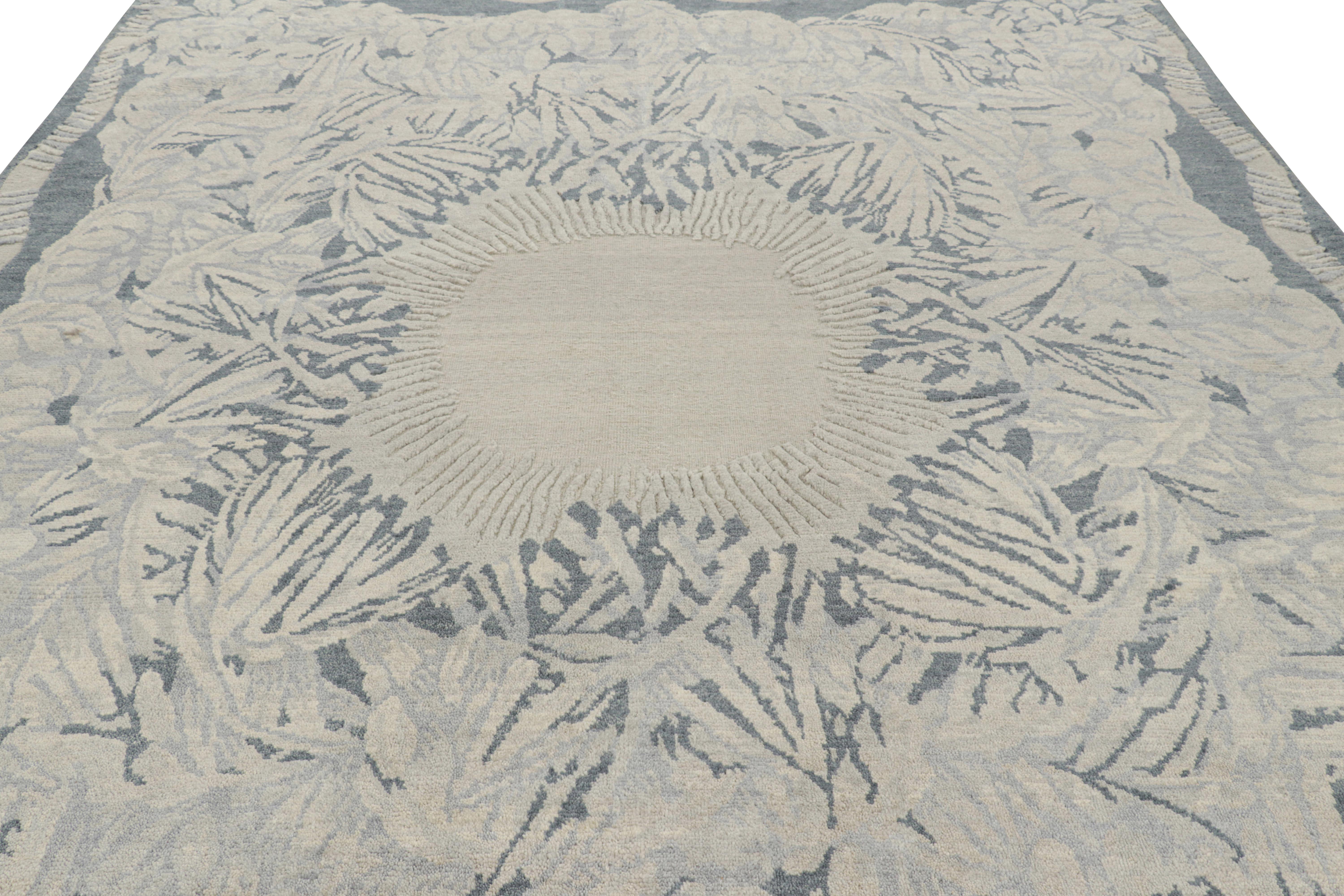 Rug & Kilim: Tappeto personalizzato in stile Art Déco francese in grigio e blu In condizioni Nuovo in vendita a Long Island City, NY