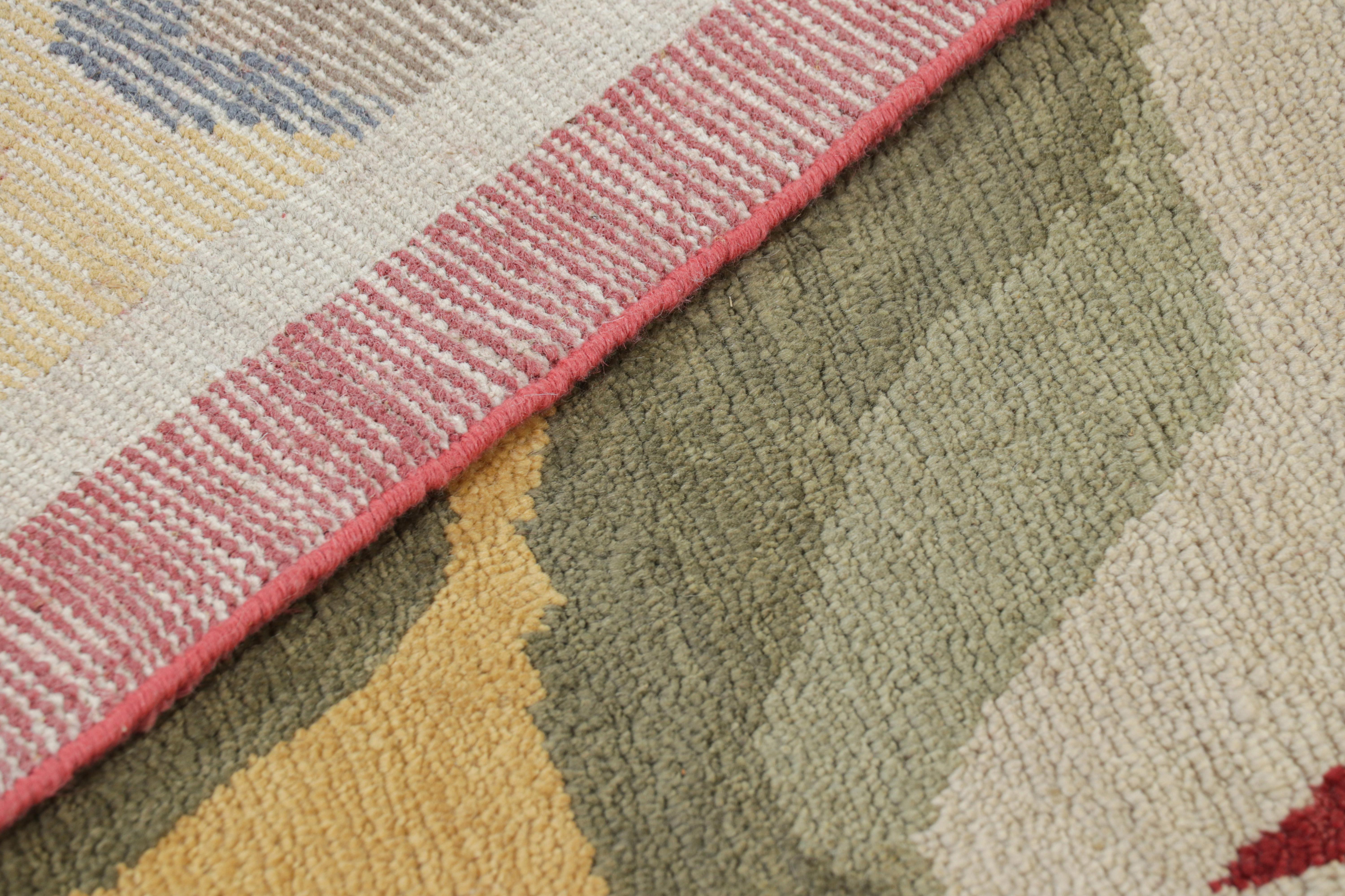 XXI secolo e contemporaneo Rug & Kilim: design personalizzato di un tappeto francese in stile Art Deco con fiori colorati in vendita