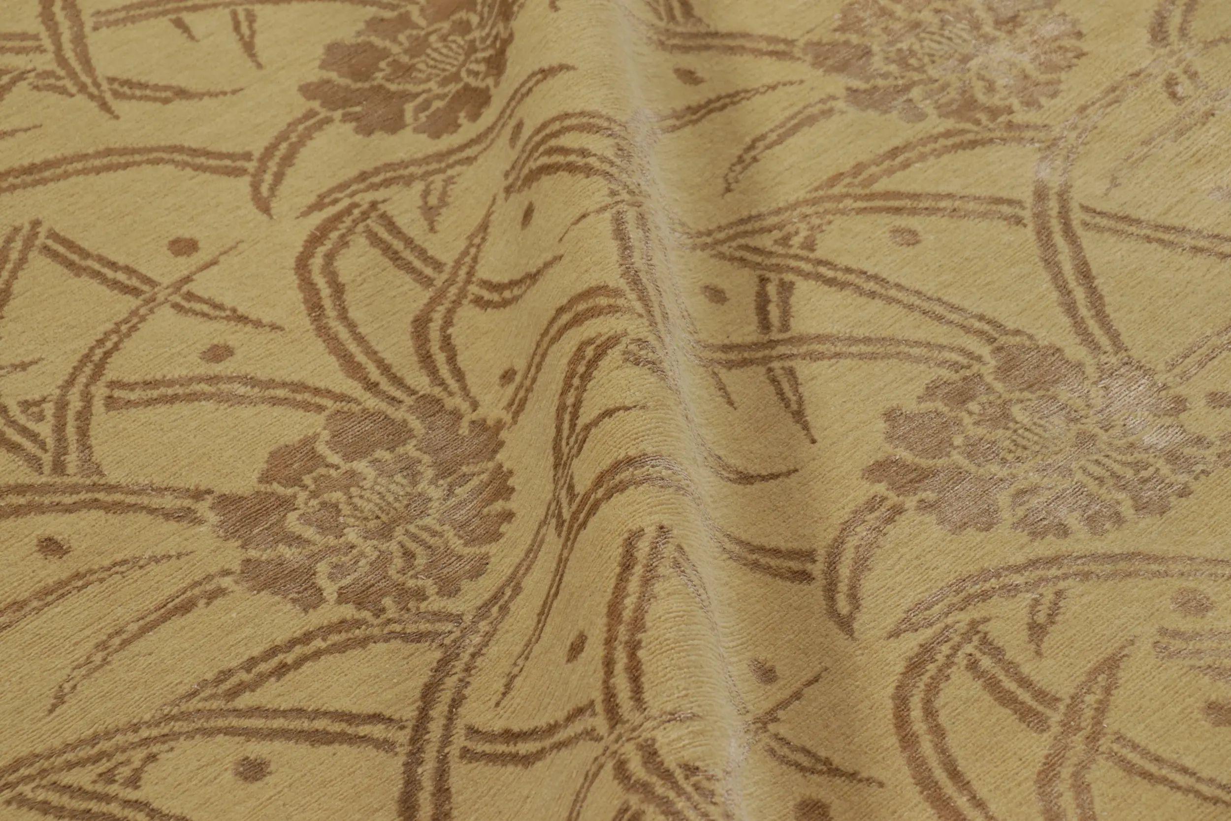 Rug & Kilim's Custom Geometric Floral Beige Brown and Gold Wool and Silk Rug im Angebot 1