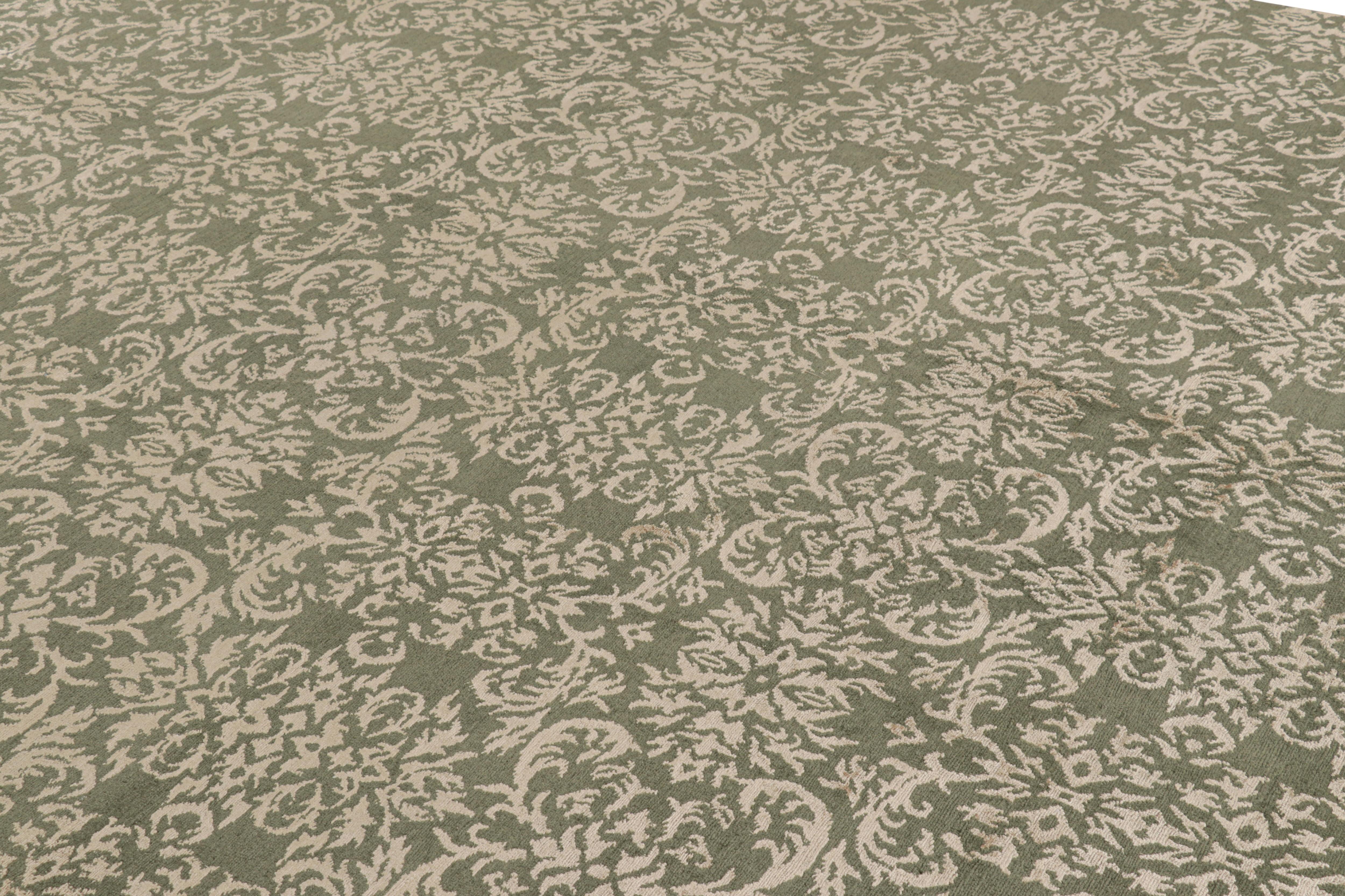 Hand knotted in wool and luminous silk, this 8 x 10 addition to the European rug collection by Rug & Kilim depicts a masterful play of color and pattern affectionately dubbed “Berlini” for its classic Italian rug sensibilities of inspiration. The