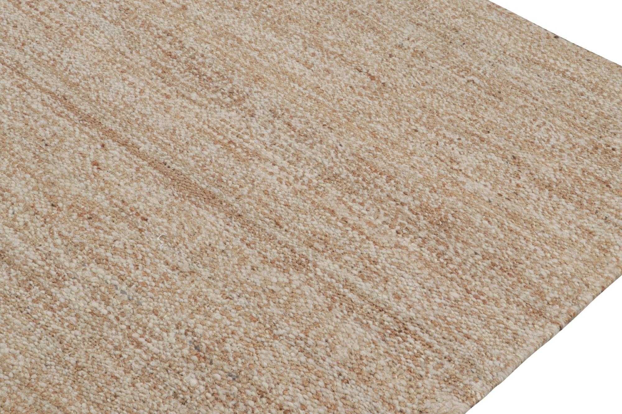 Moderne Rug & Kilim’s Custom Modern Kilim Rug in Brown & White en vente