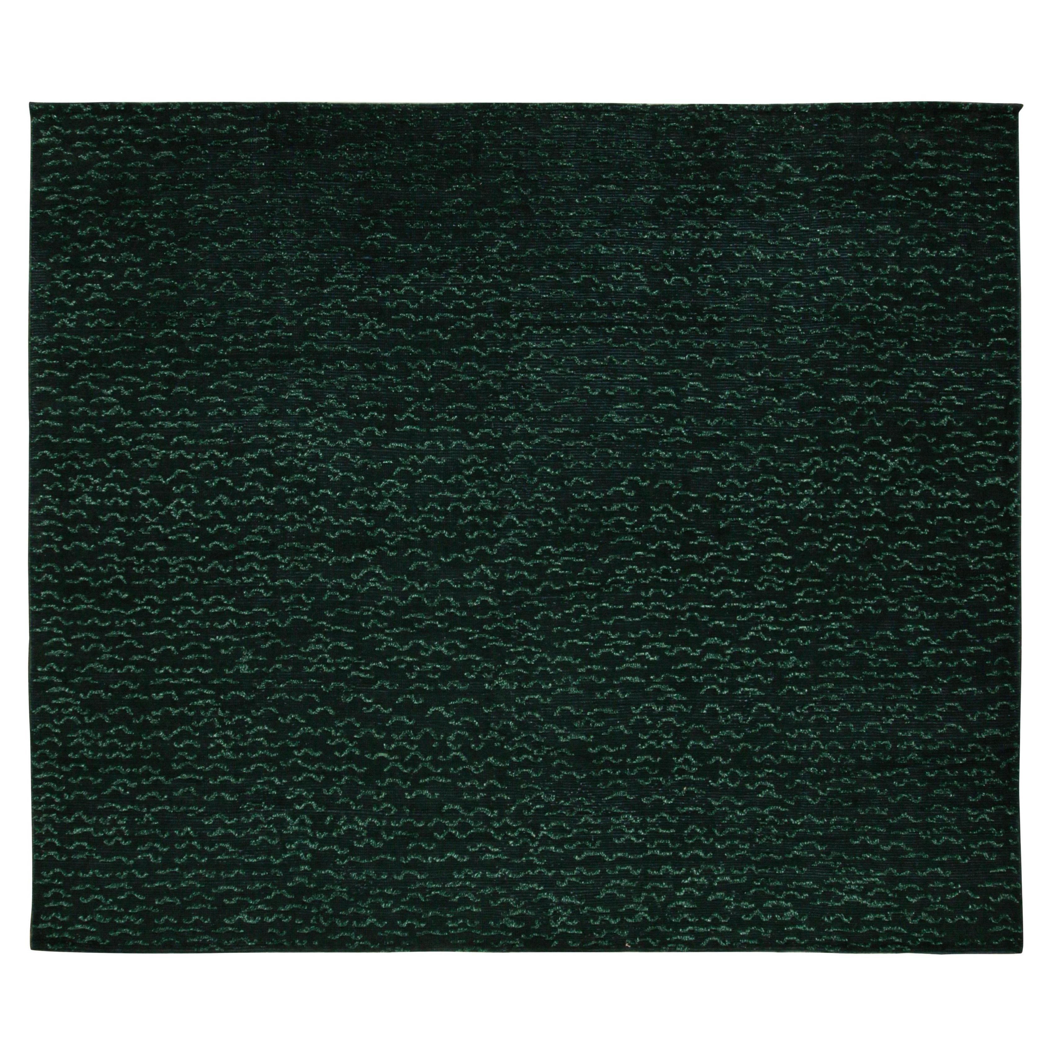 Rug & Kilim's individuelles Teppichdesign in Waldgrün und Teal High-Low-Muster