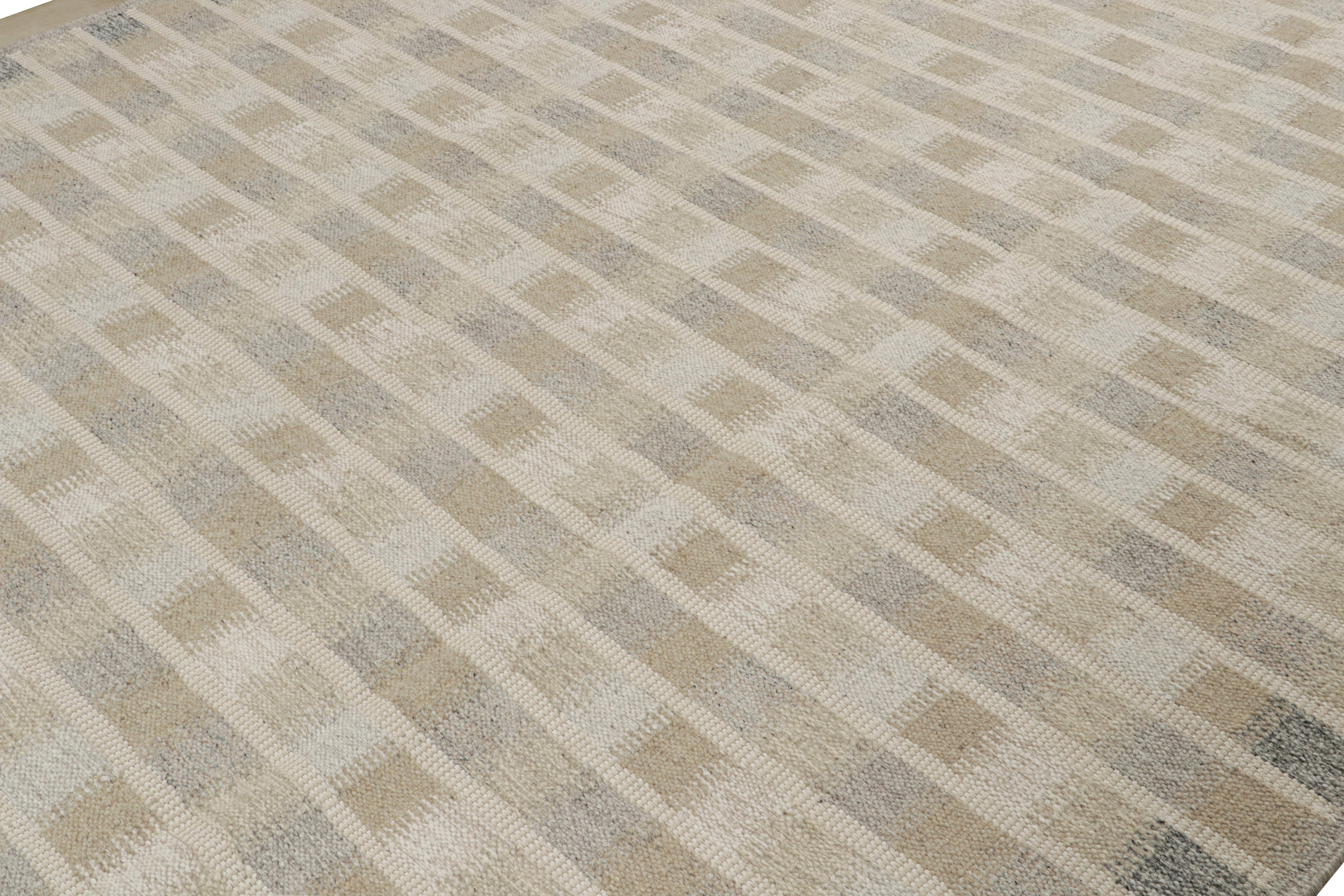 Rug & Kilims maßgeschneiderter skandinavischer Kilimteppich mit geometrischen Mustern (Schwedisch) im Angebot