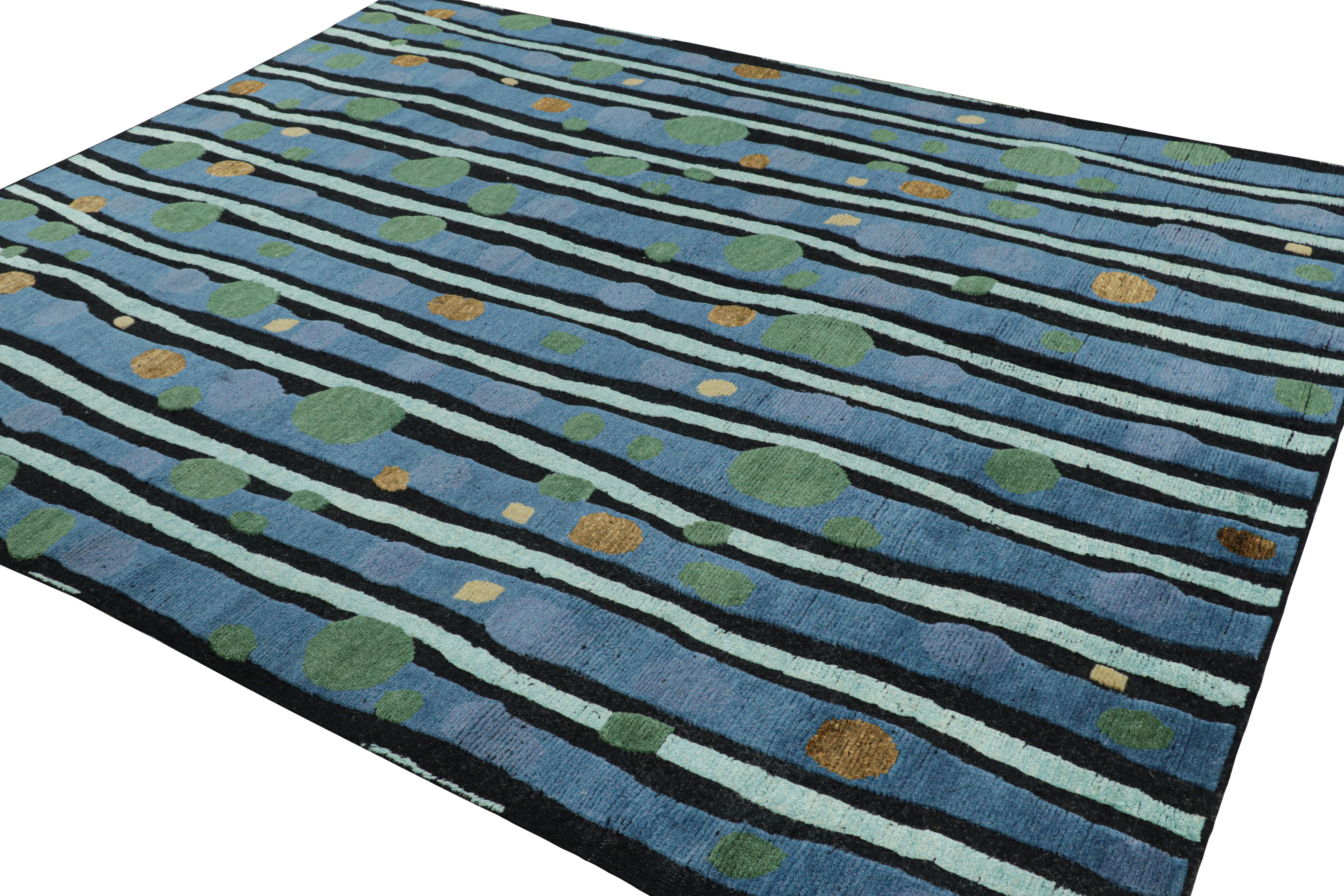 Indiano Rug & Kilim: design personalizzato di un tappeto in stile scandinavo in blu con motivi astratti in vendita