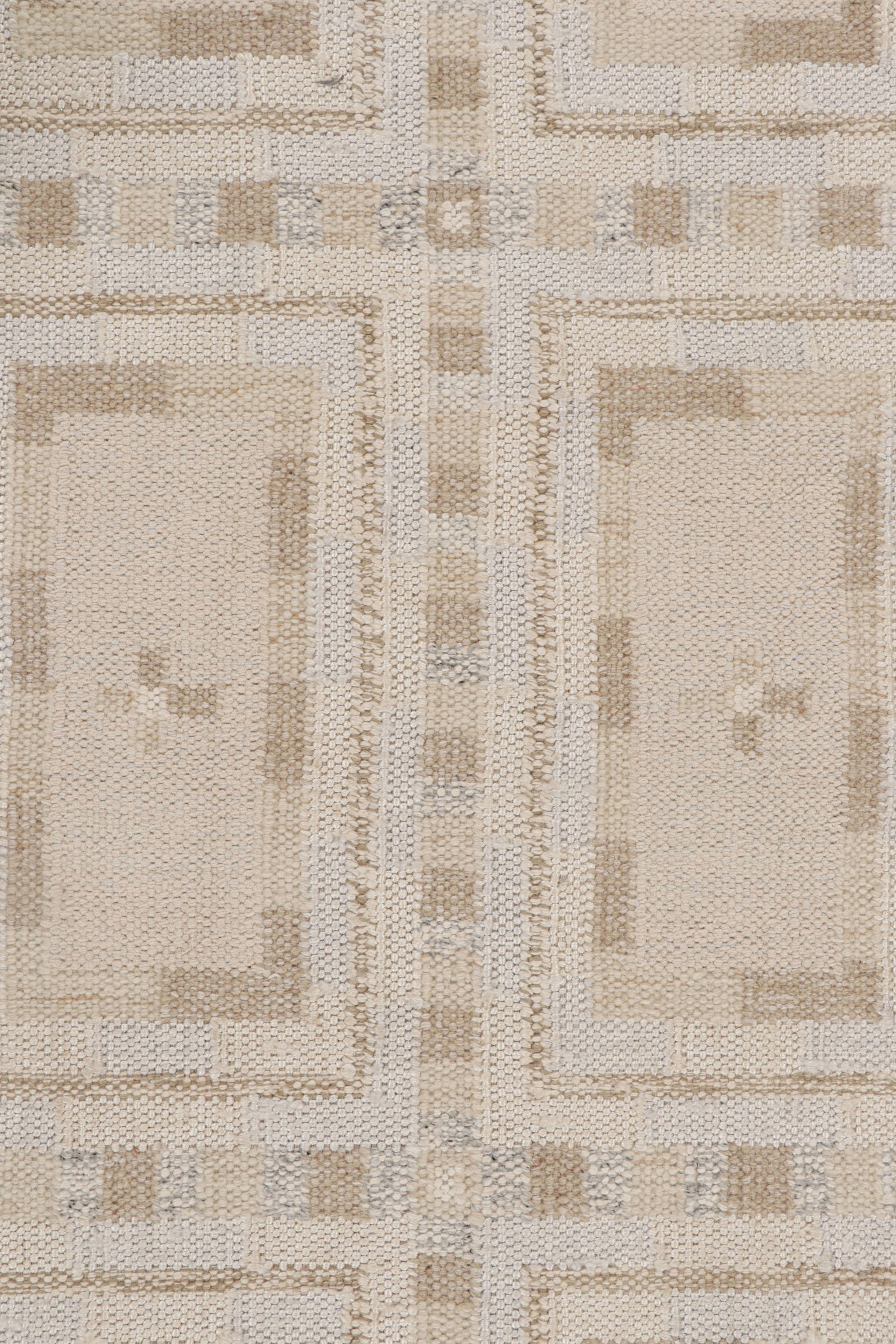 Rug & Kilim's individuelles skandinavisches Teppichdesign mit geometrischen Mustern  (Handgeknüpft) im Angebot