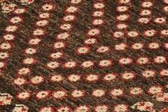Rug & Kilim's Custom Tribal Rug Design in Brown and Red with Floral Patterns (tapis tribal personnalisé en brun et rouge avec des motifs floraux)