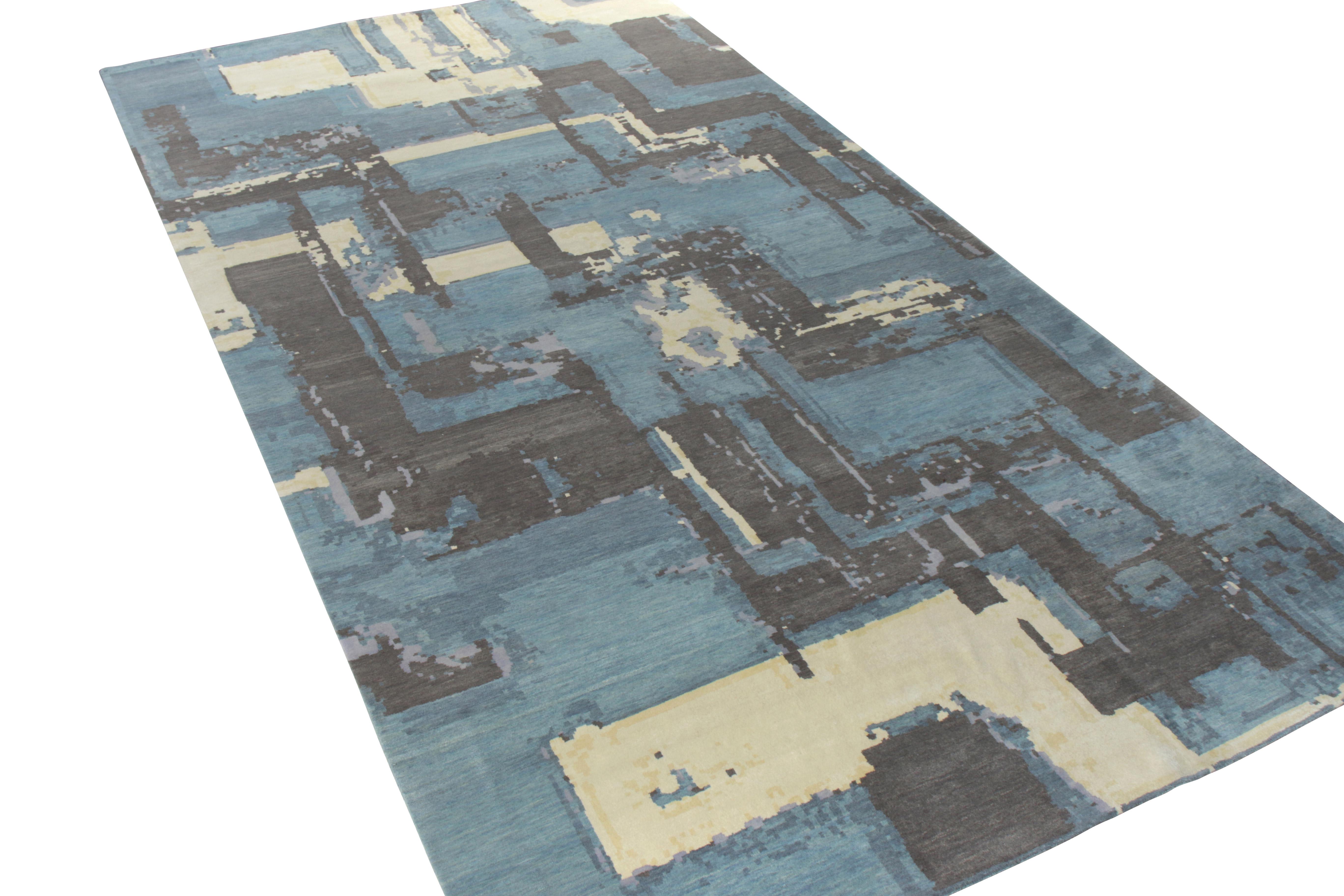Moderno Rug & Kilim: Tappeto moderno in stile Deco con motivo geometrico blu e nero in vendita