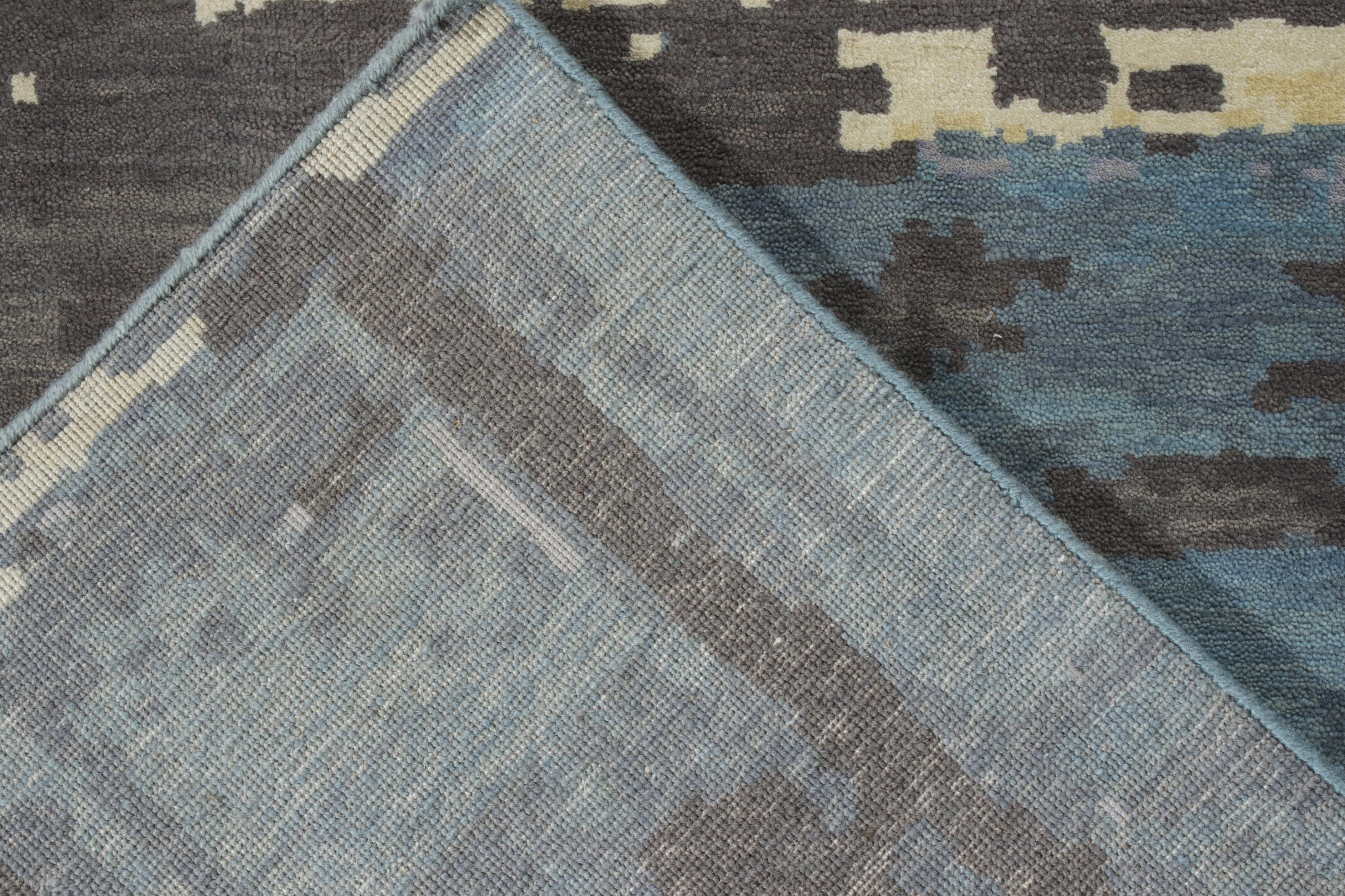 Annodato a mano Rug & Kilim: Tappeto moderno in stile Deco con motivo geometrico blu e nero in vendita