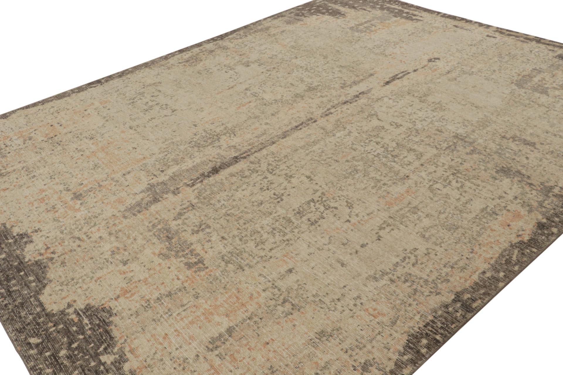 Questo tappeto contemporaneo 9x12 è un'audace novità della collezione Homage di Rug & Kilim. 

Sul design: 

Annodato a mano in lana, questo disegno evoca un gioco grafico unico di tonalità beige e grigie altrimenti tenui. Gli occhi più attenti