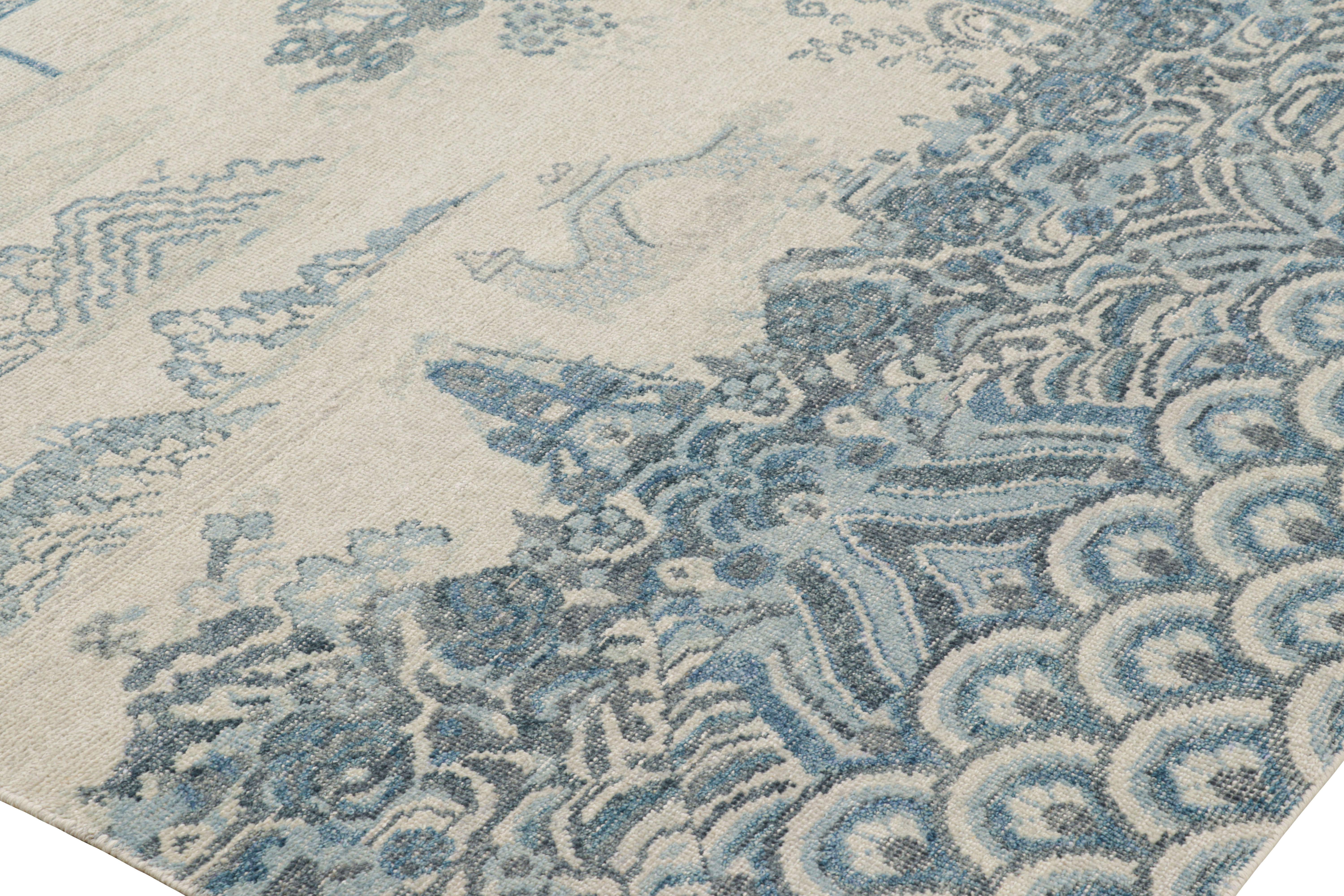 Rug & Kilim’s Distressed Chinese Pictorial Rug in Blue and Off-White Tones In New Condition For Sale In Long Island City, NY