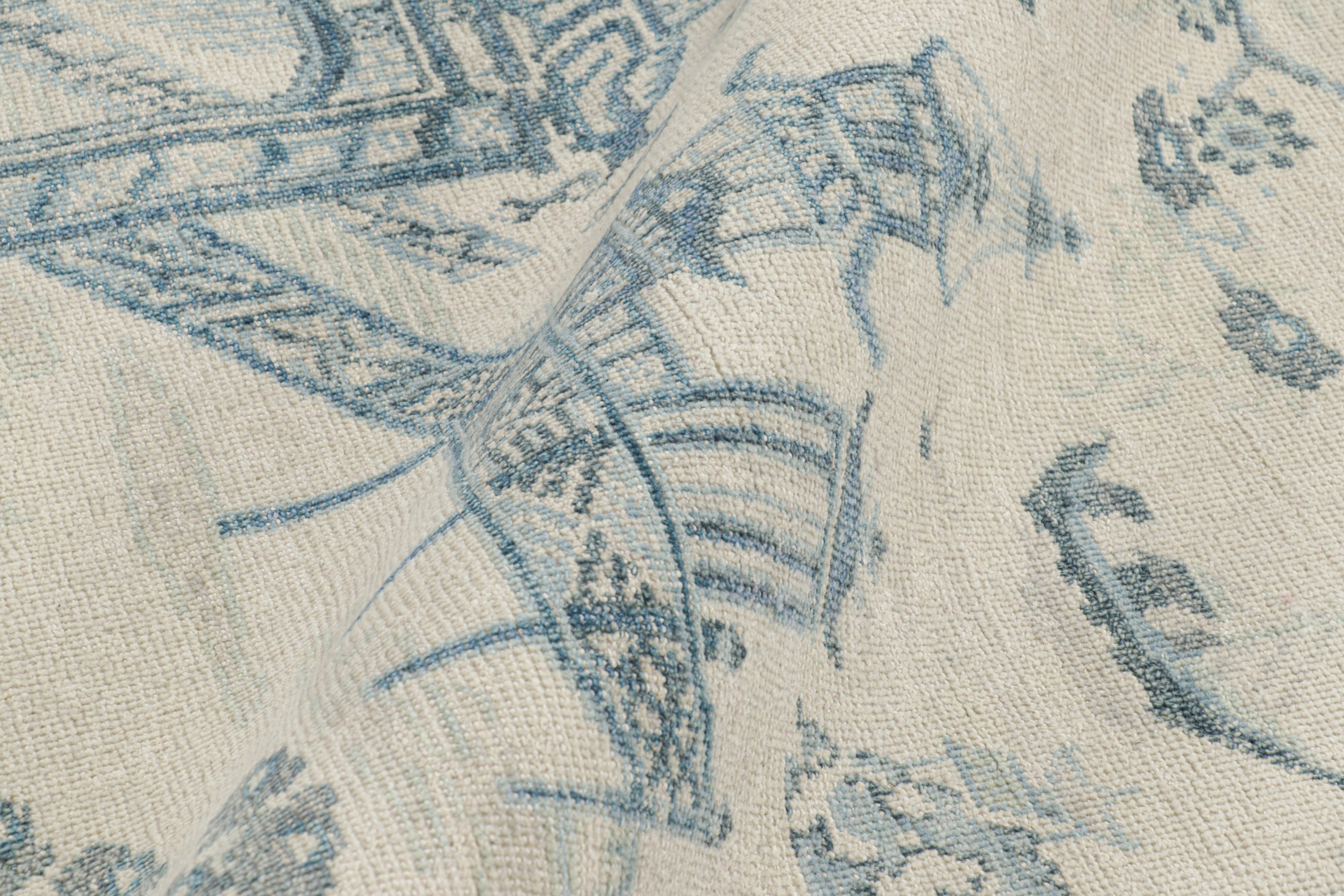 Contemporary Rug & Kilim’s Distressed Chinese Pictorial Rug in Blue and Off-White Tones For Sale