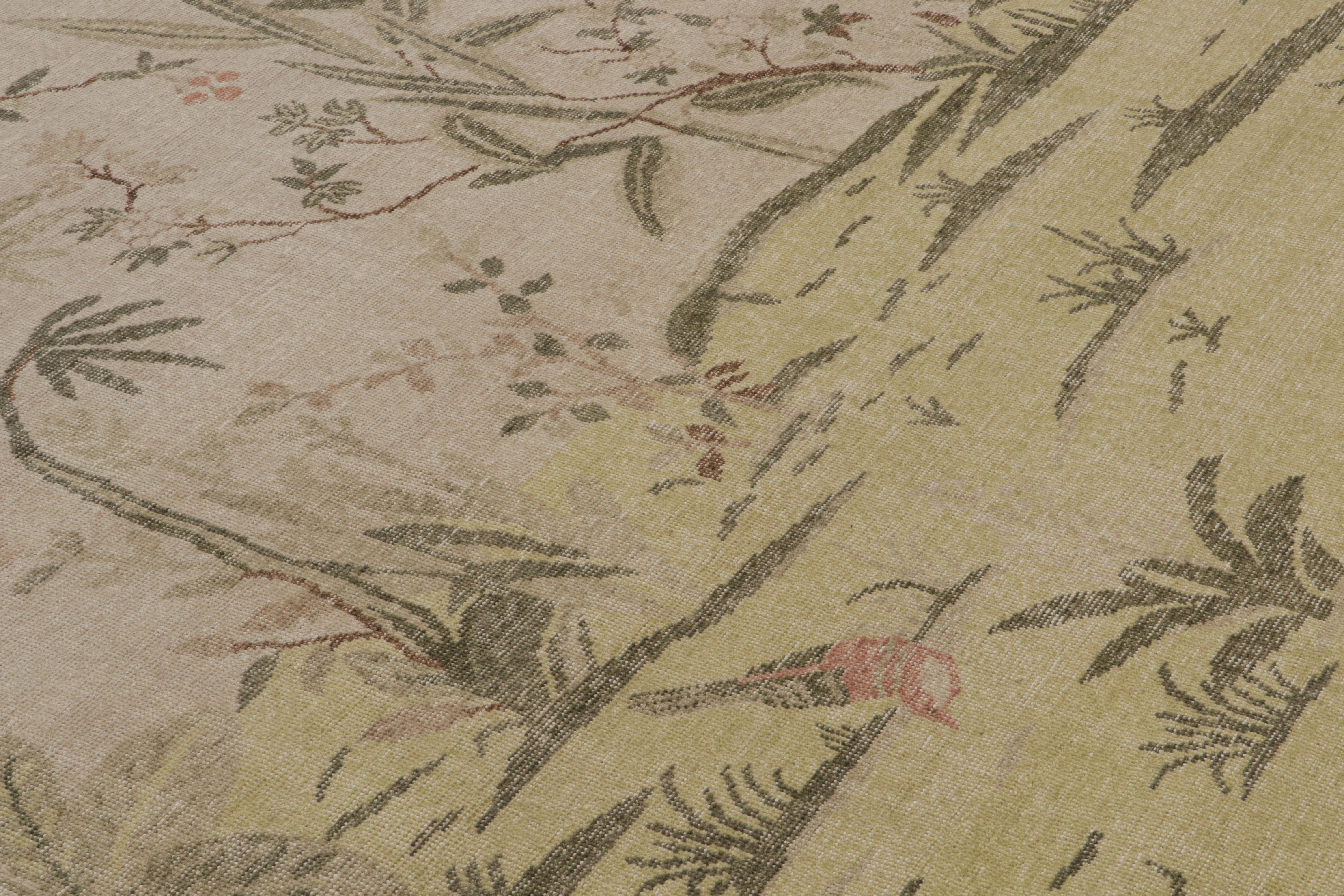 Alfombra pictórica contemporánea desgastada Rug & Kilim en beige-marrón y verde en Nuevo estado para la venta en Long Island City, NY