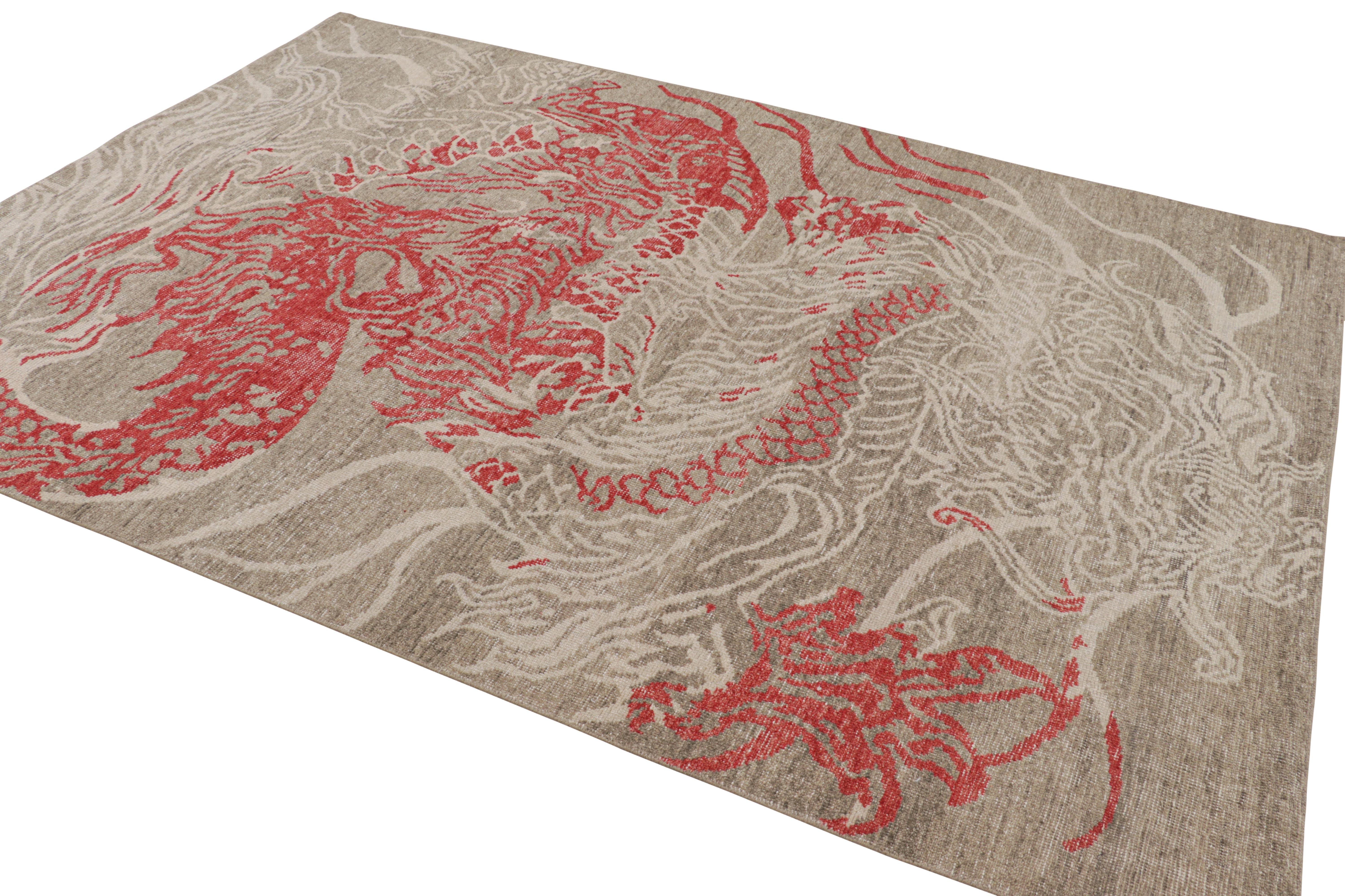 Alfombra Dragón Desgastada de Rug & Kilim con motivos pictóricos en rojo, gris y blanco Indio en venta