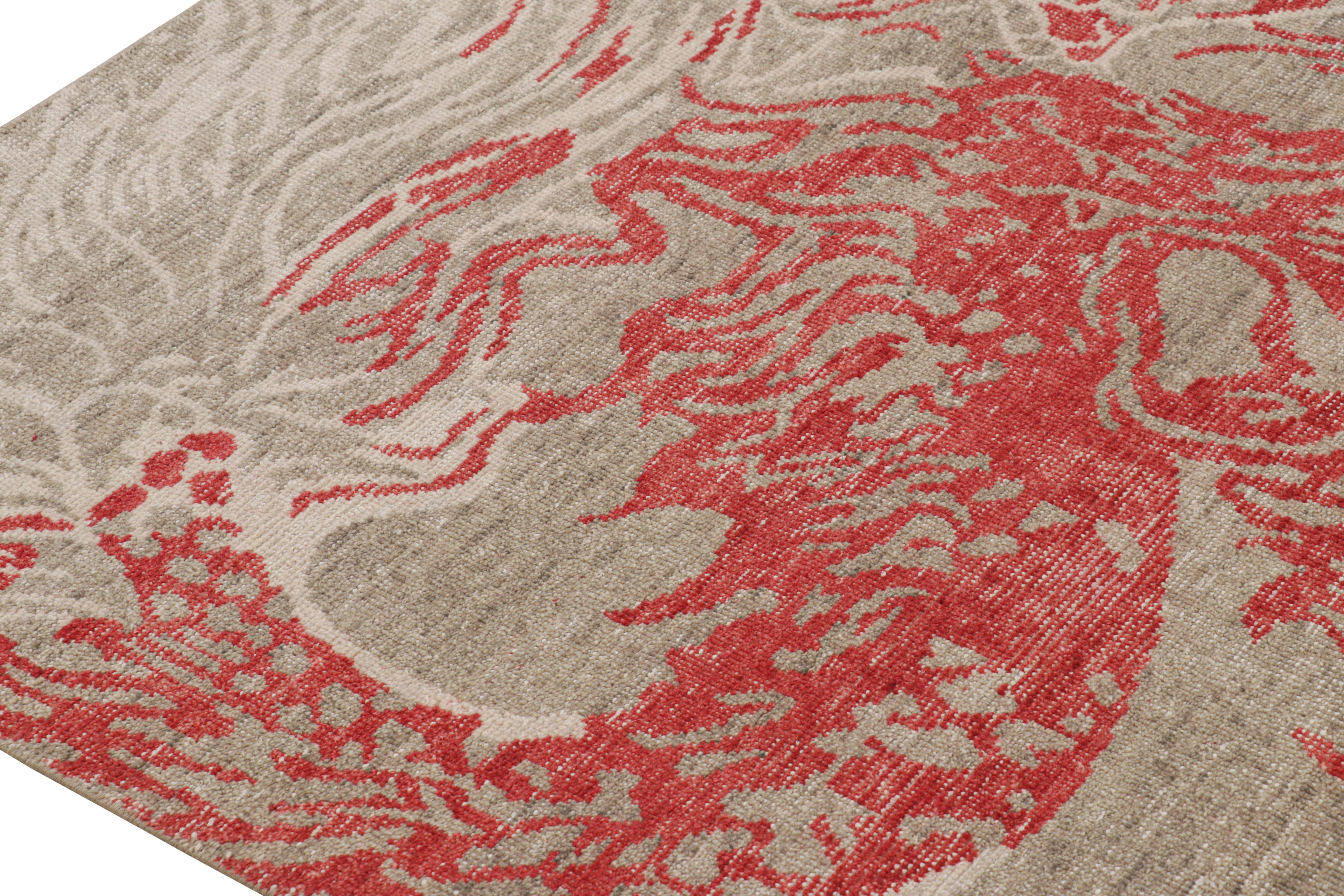 Alfombra Dragón Desgastada de Rug & Kilim con motivos pictóricos en rojo, gris y blanco en Nuevo estado para la venta en Long Island City, NY
