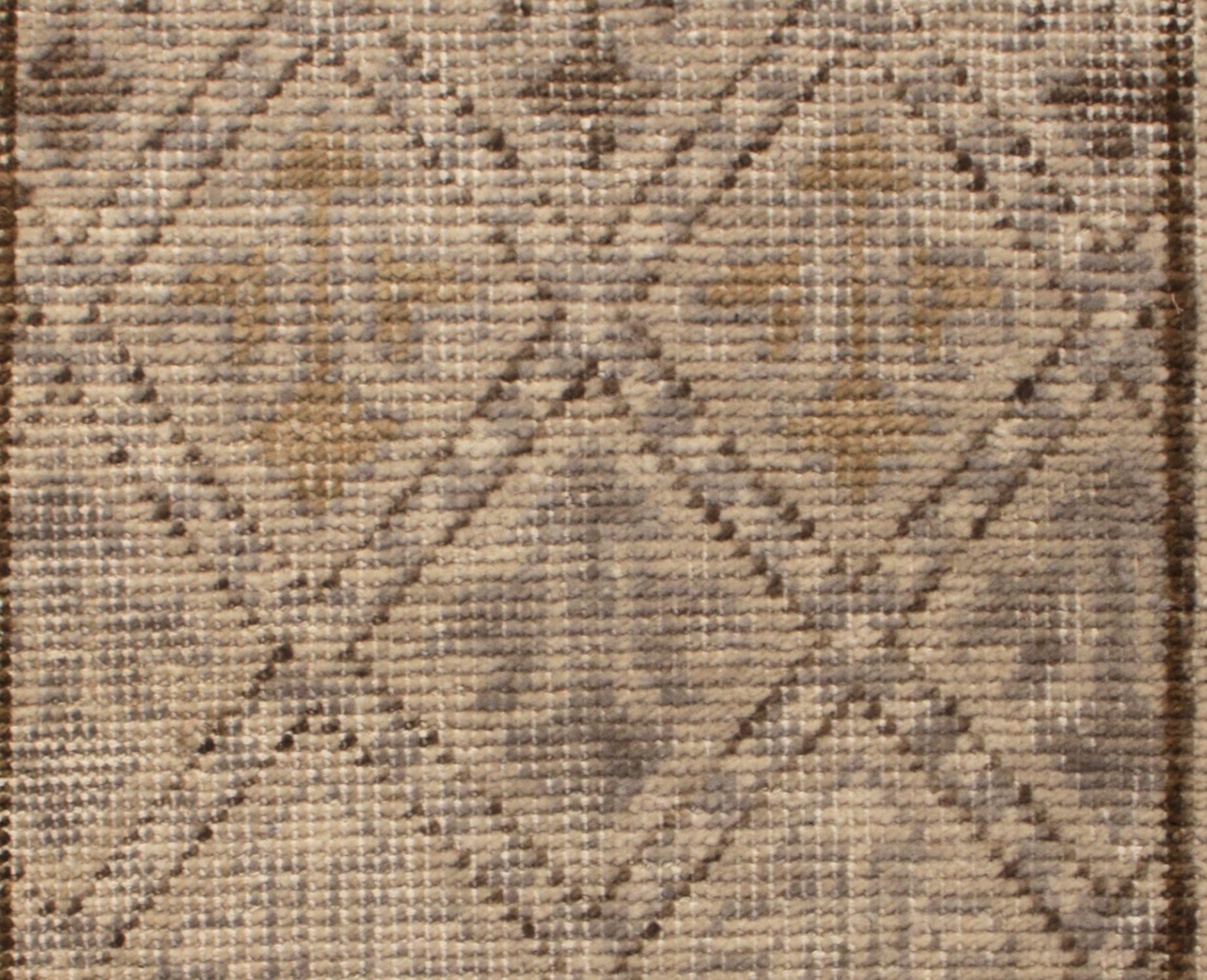 Indian Rug & Kilim’s Distressed Gift Sized Rug, Beige-Brown Geometric Design